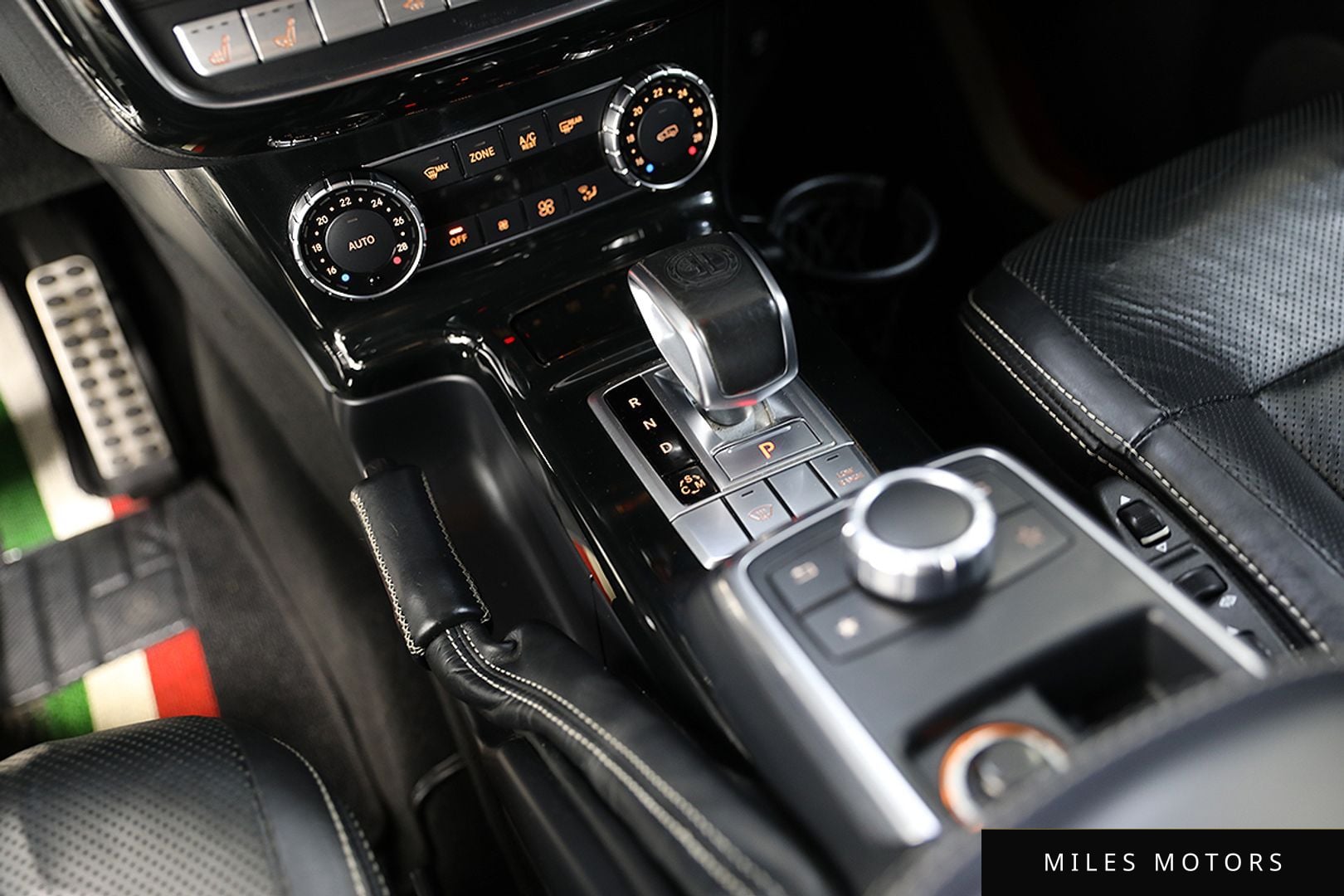 Mercedes-Benz G-Class W463 2015 — миниатюра 10