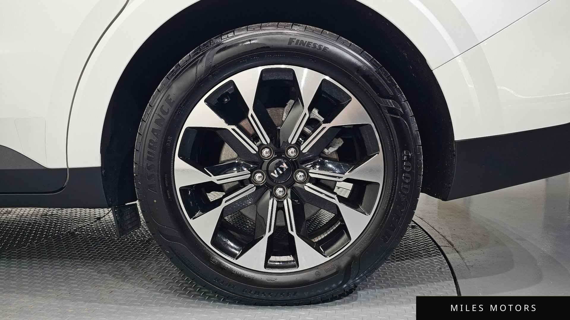 Kia Carnival 2021 — миниатюра 7