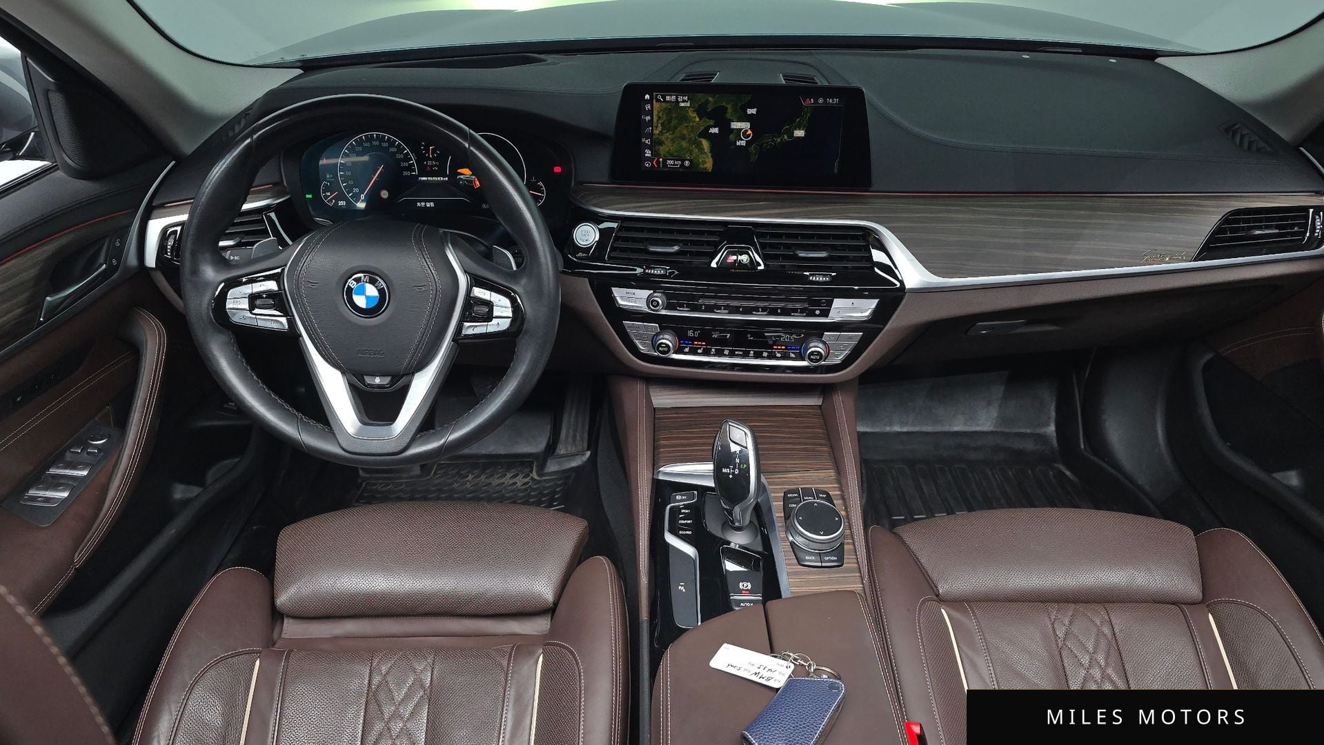 BMW 5 Series (G30) 2019 — миниатюра 9