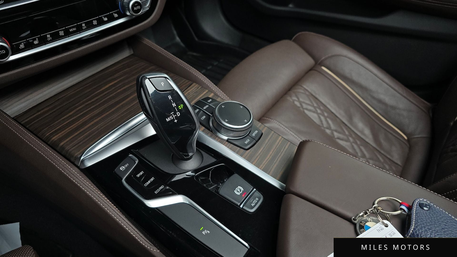 BMW 5 Series (G30) 2019 — миниатюра 11