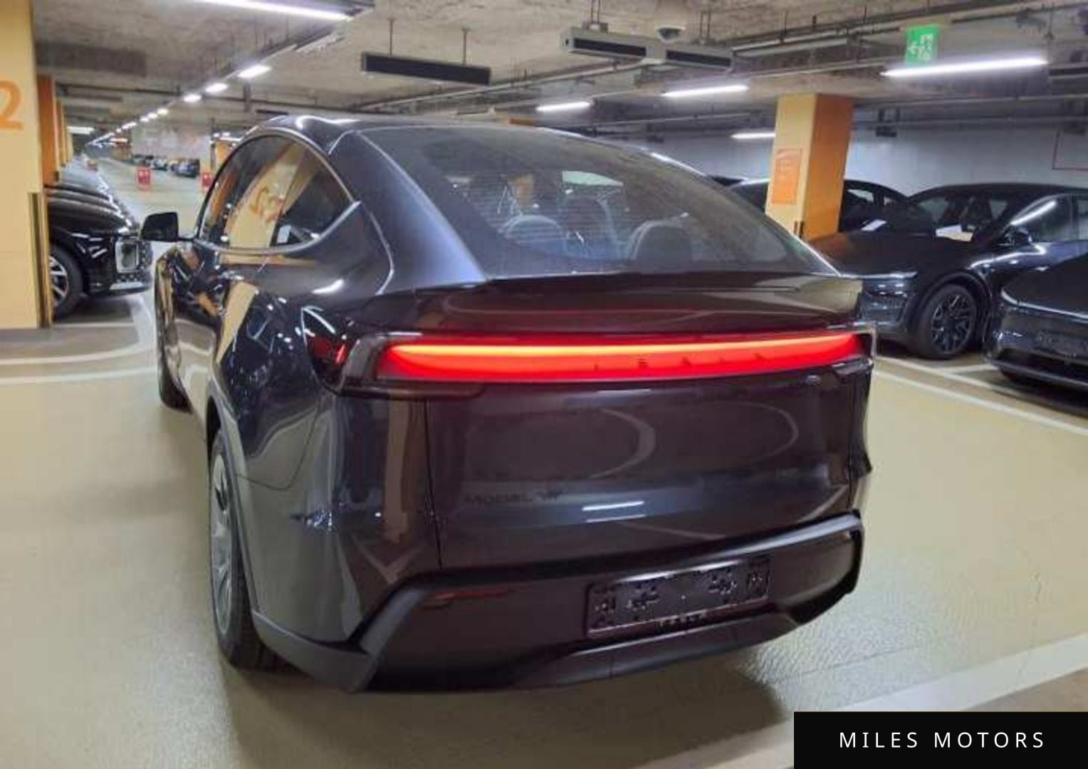 Tesla Model Y 2026 — миниатюра 10