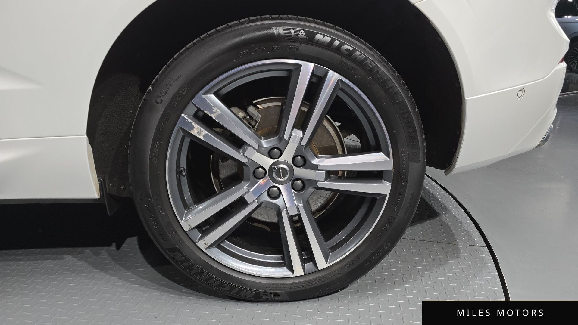 Volvo XC60 2021 — миниатюра 7