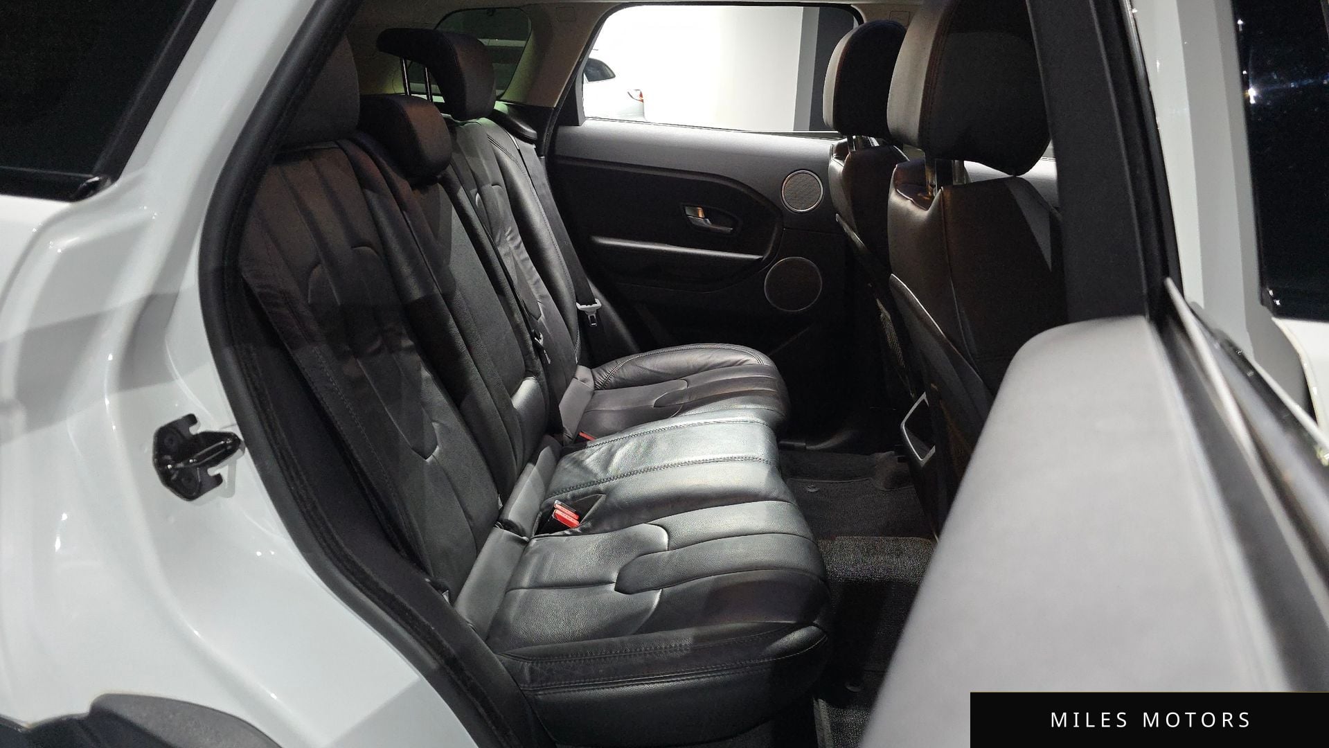 Land Rover Range Rover Evoque 2015 — миниатюра 11