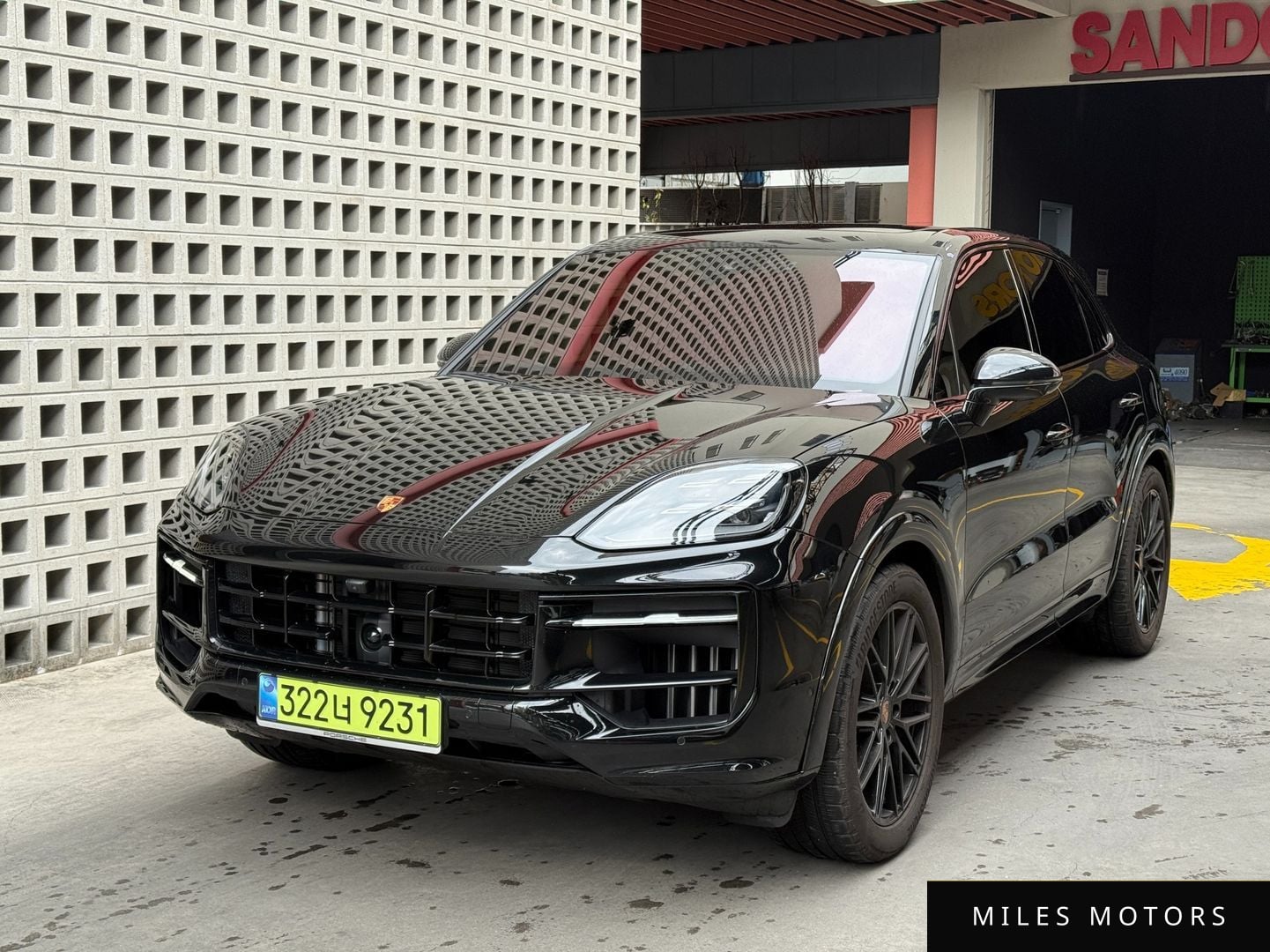 Porsche Cayenne 2025 — миниатюра 3