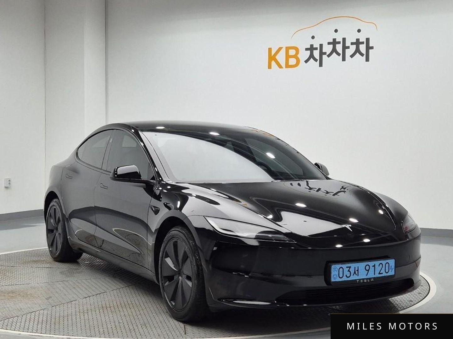 Tesla Model 3 2024 — миниатюра 4