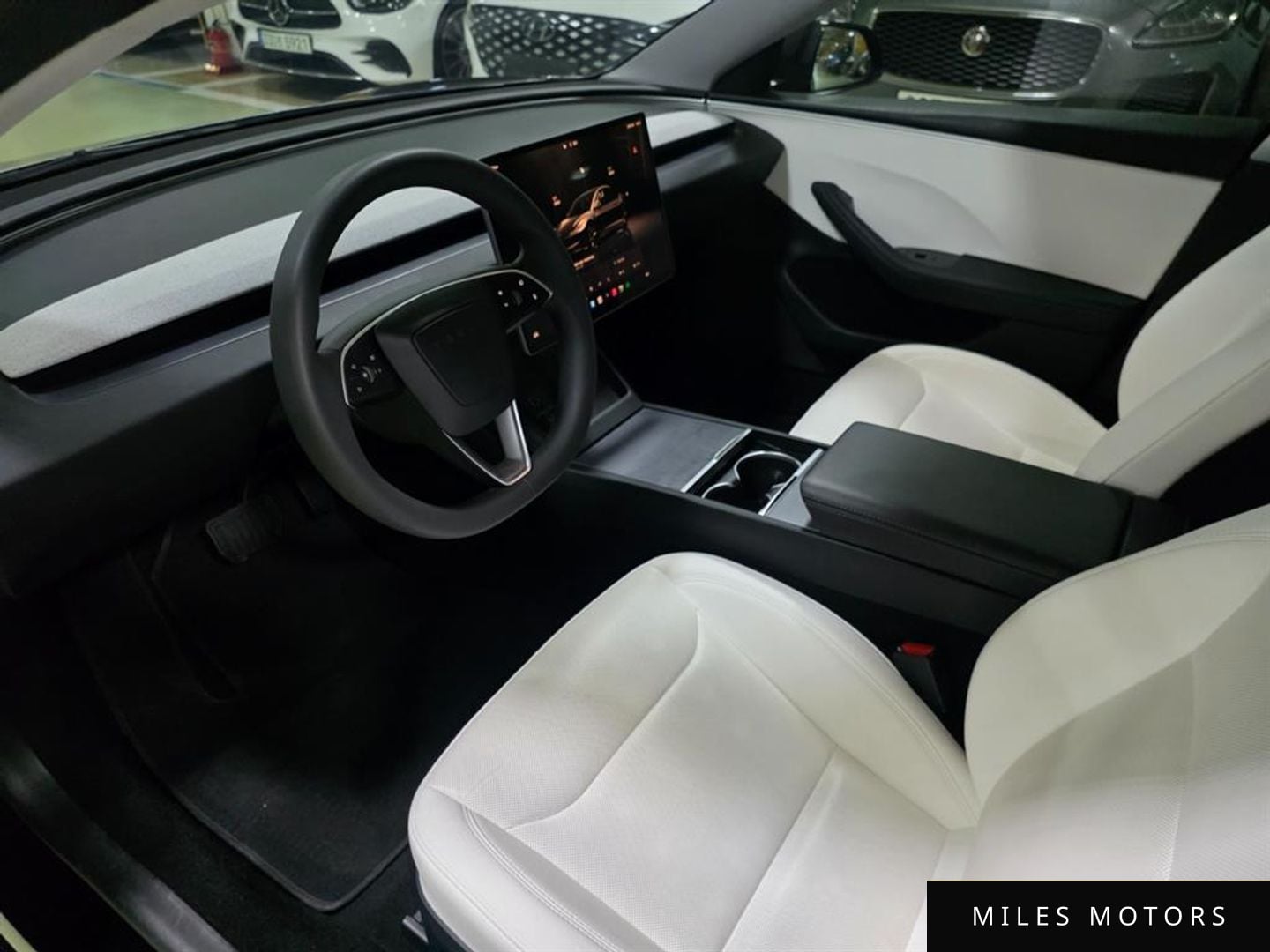 Tesla Model 3 2024 — миниатюра 10