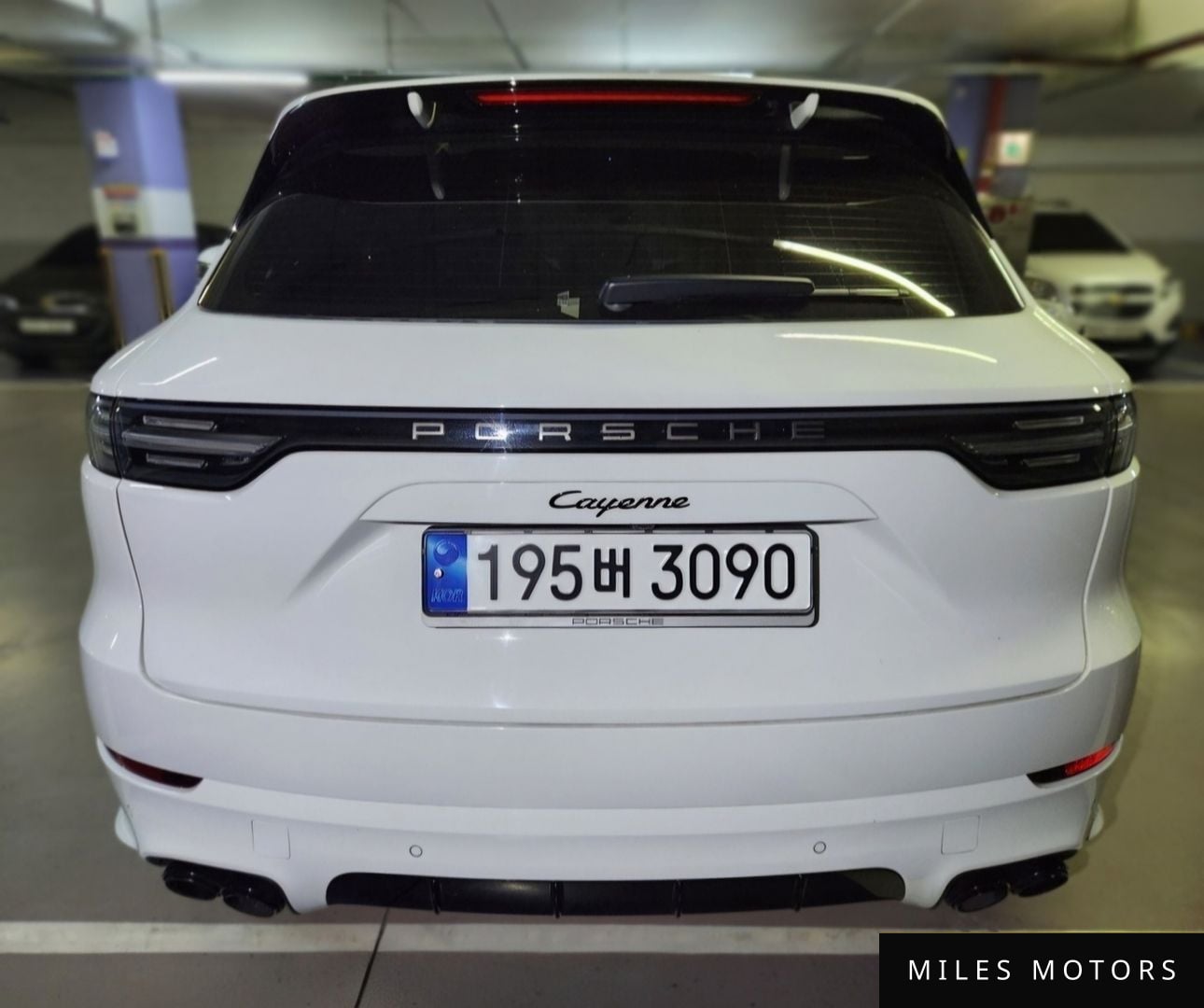 Porsche Cayenne 2022 — миниатюра 2