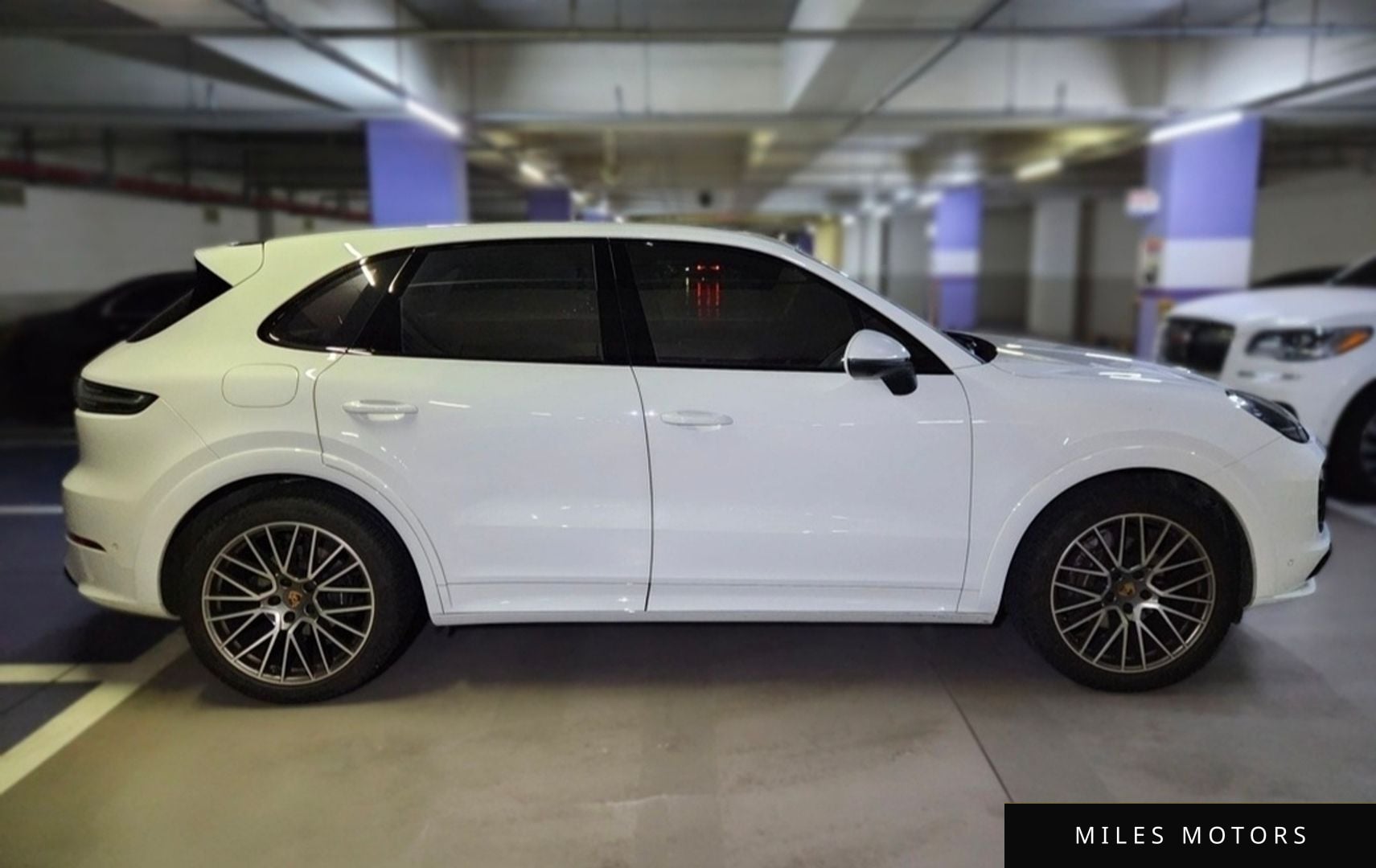 Porsche Cayenne 2022 — миниатюра 3