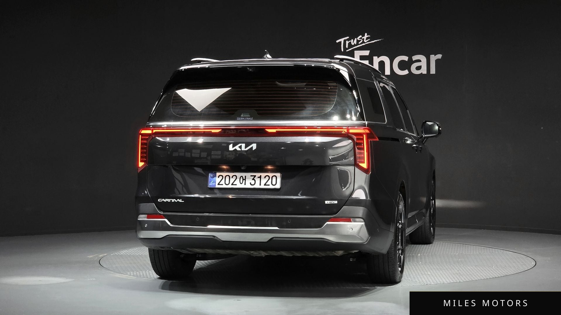Kia Canival 2026 — миниатюра 4