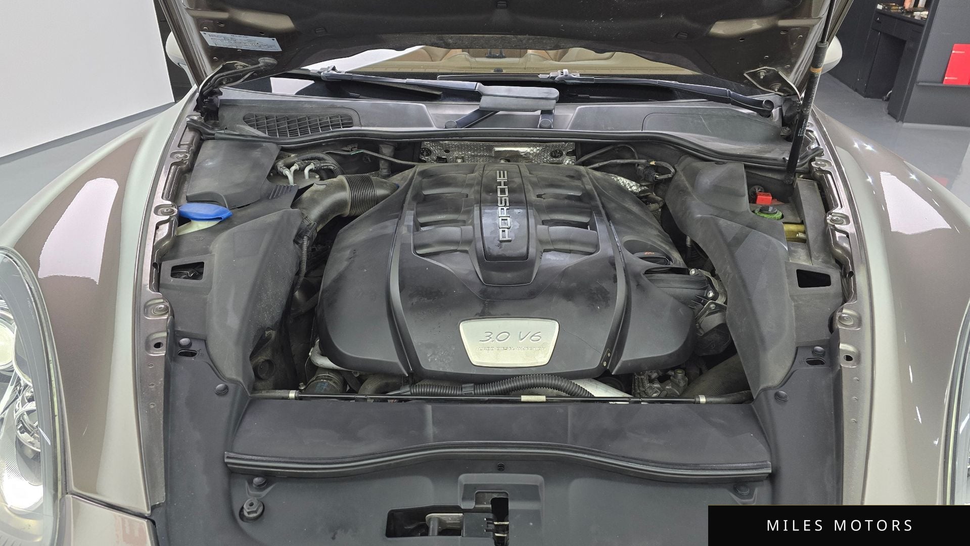 Porsche Cayenne 2013 — миниатюра 6