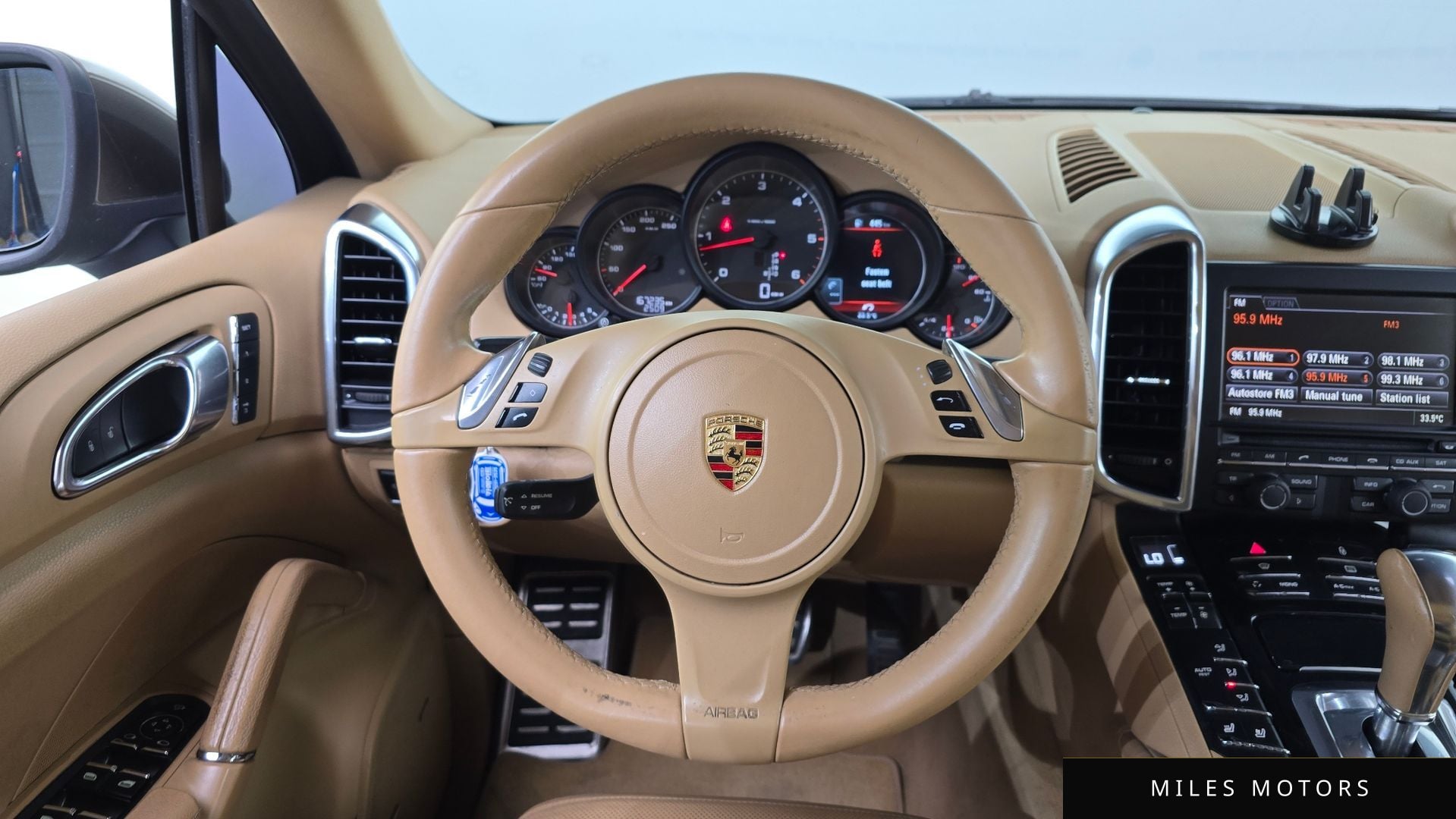 Porsche Cayenne 2013 — миниатюра 12