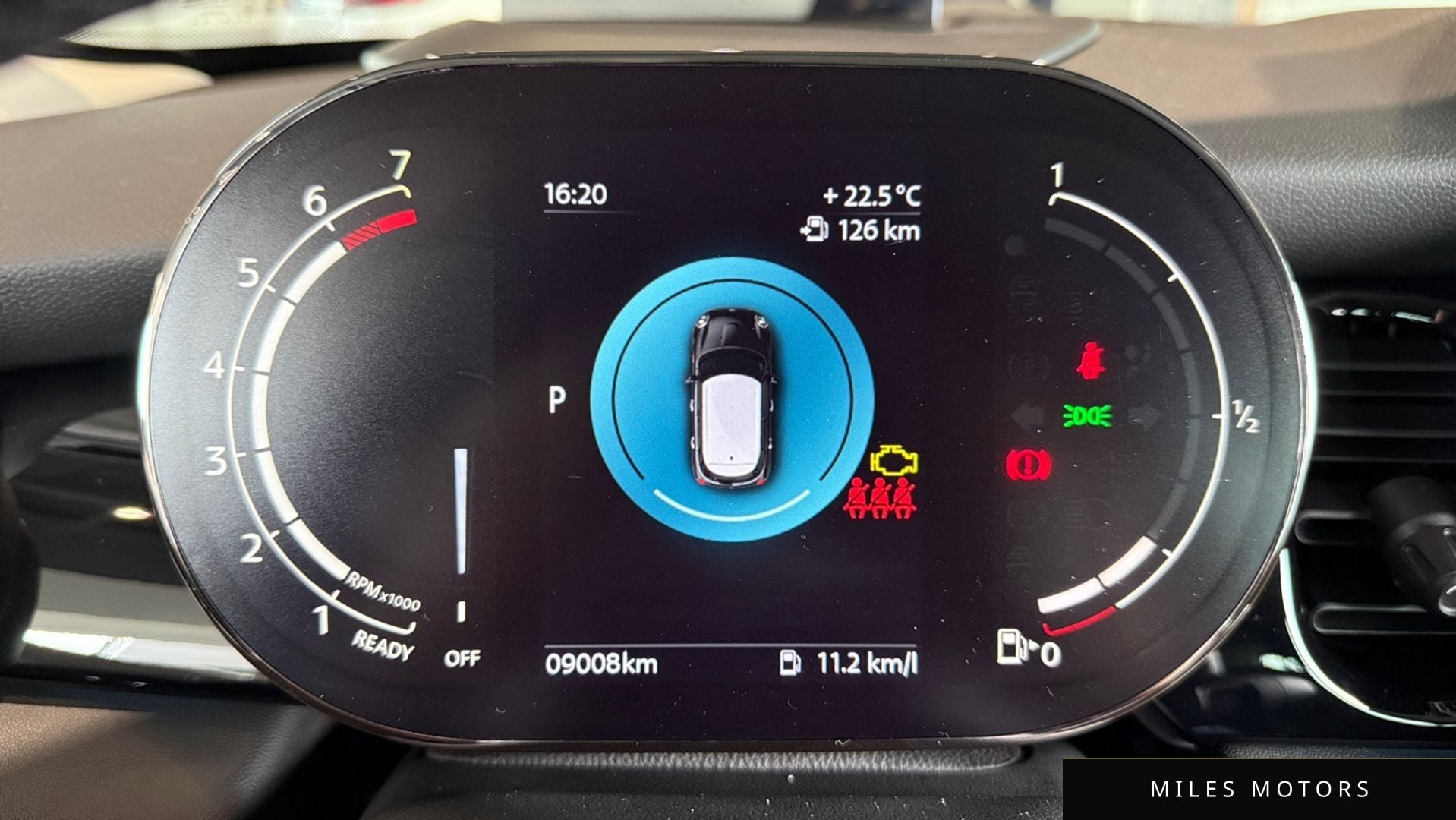 MINI Cooper 2024 — миниатюра 8