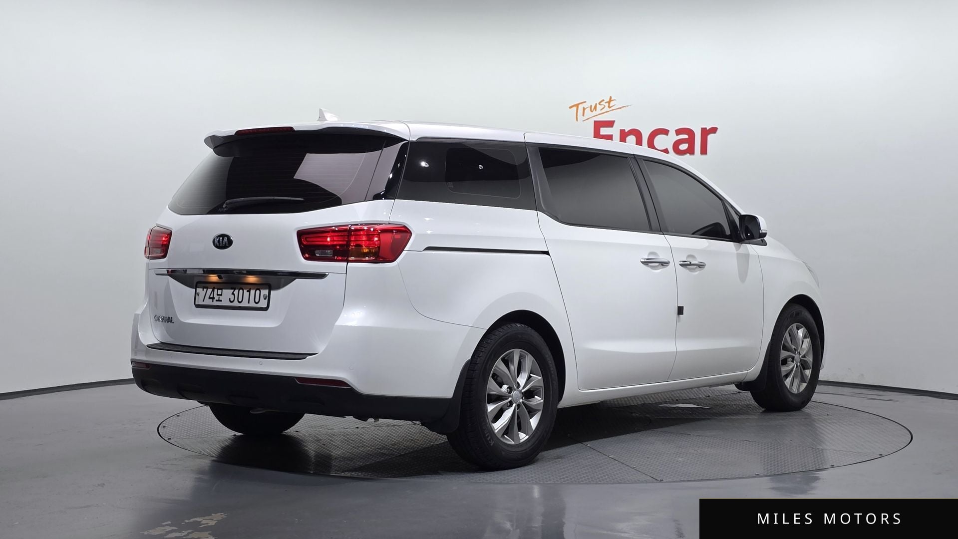 Kia Canival 2020 — миниатюра 2