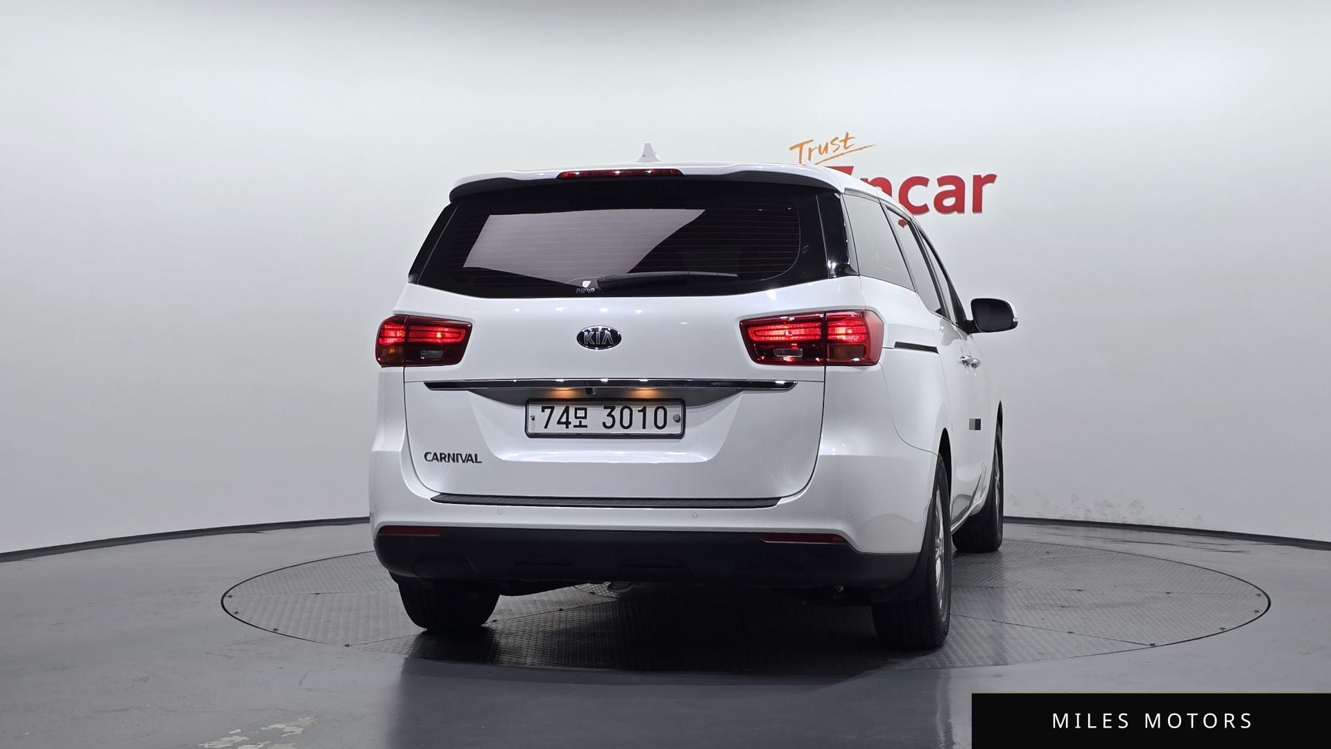 Kia Canival 2020 — миниатюра 4