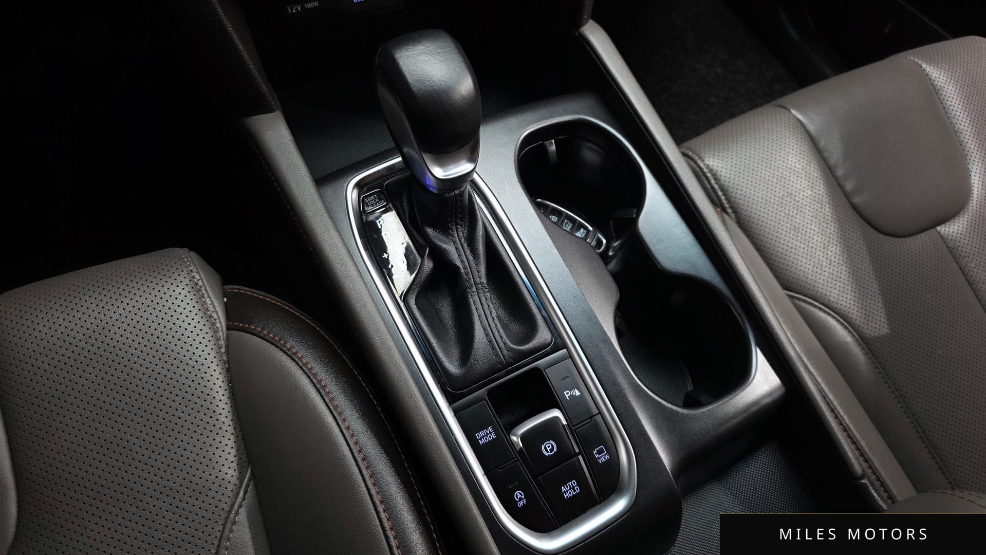 Hyundai Santafe 2019 — миниатюра 9