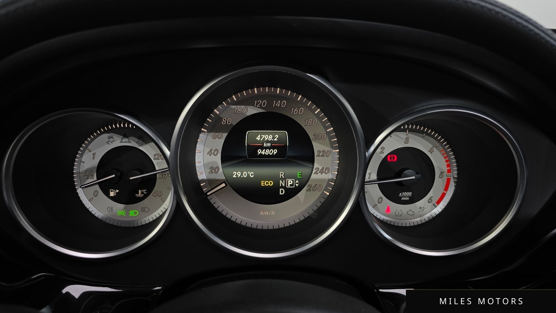 Mercedes-Benz CLS-Class W218 2017 — миниатюра 11