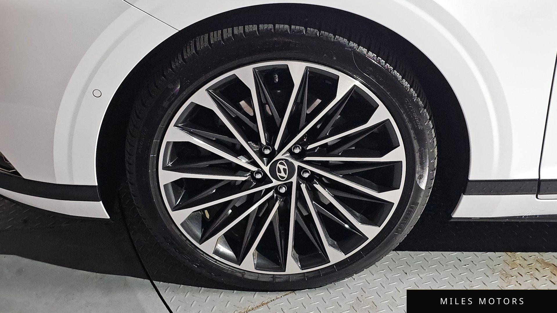 Hyundai Grandeur 2023 — миниатюра 5