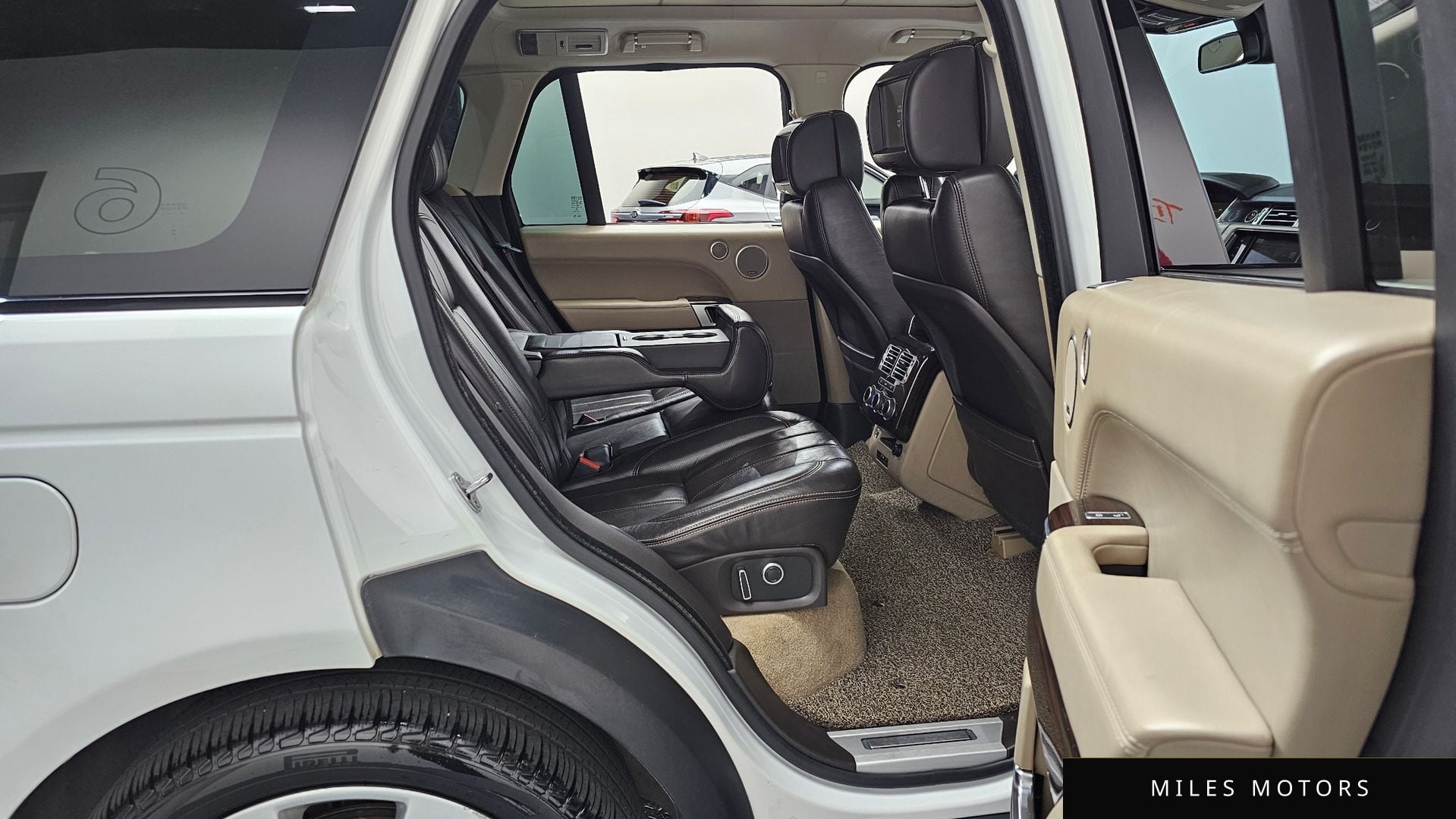 Land Rover Range Rover 2016 — миниатюра 11