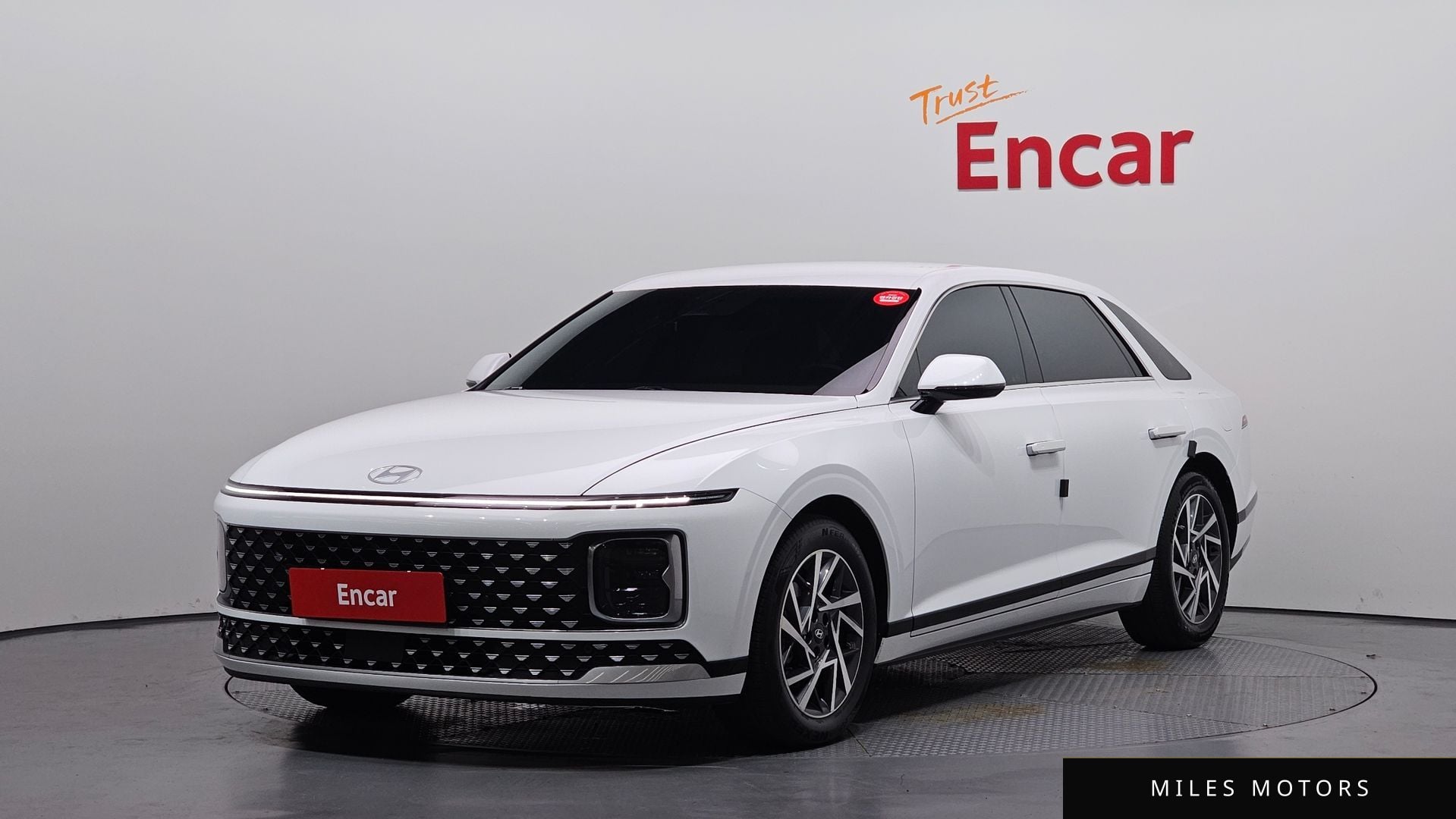 Hyundai Grandeur 2024 — фото 1 из 12