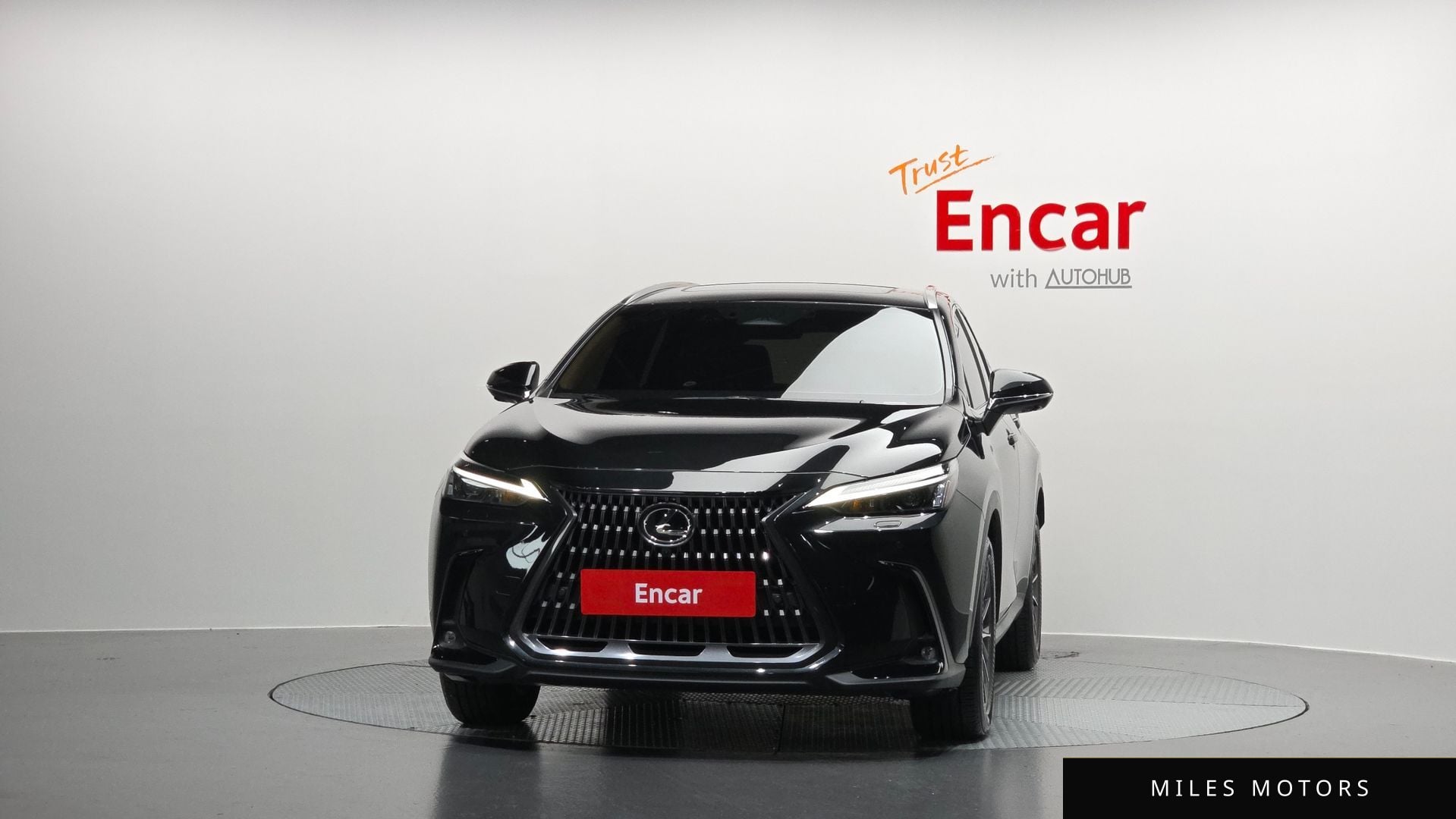 Лексус NX450h+ 2025 — миниатюра 3