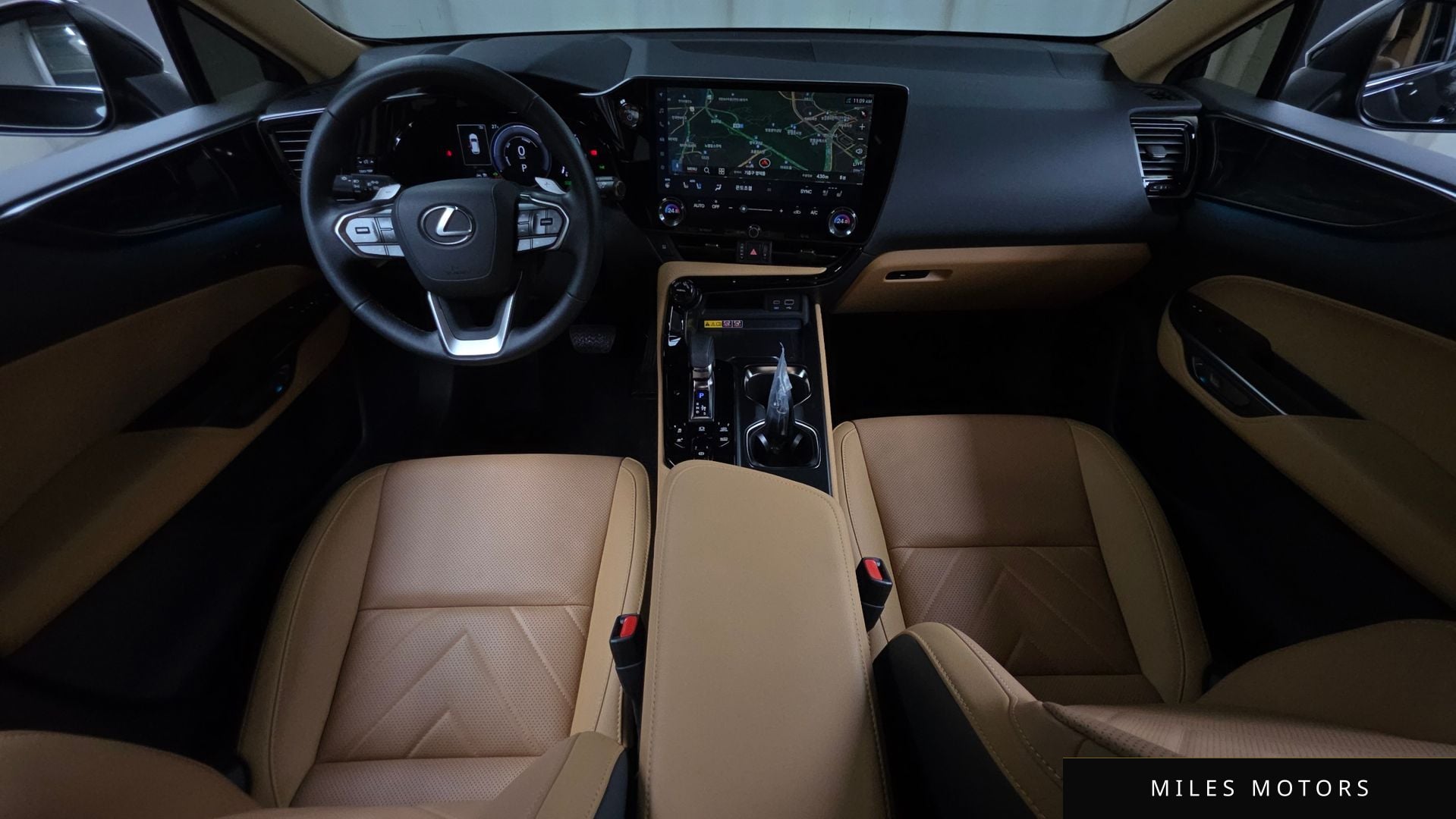 Лексус NX450h+ 2025 — миниатюра 10