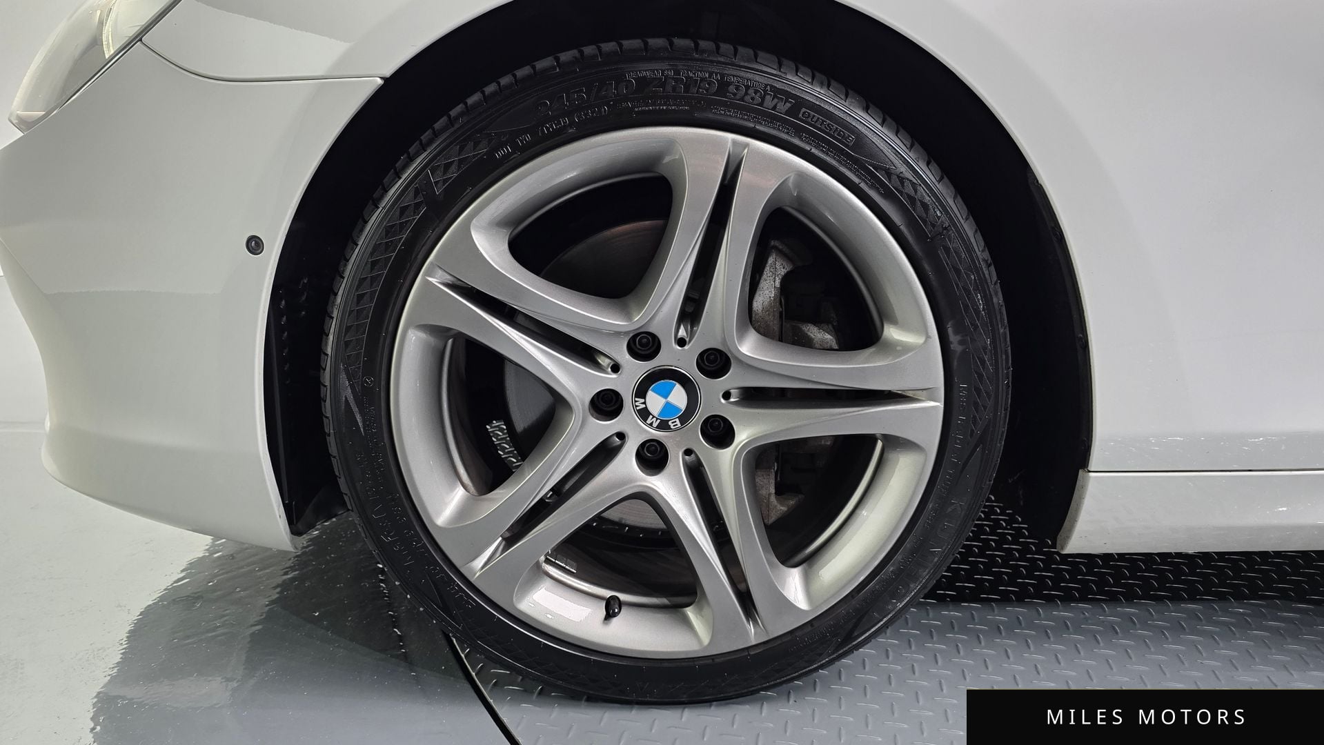 BMW 6 Series (F12) 2013 — миниатюра 5