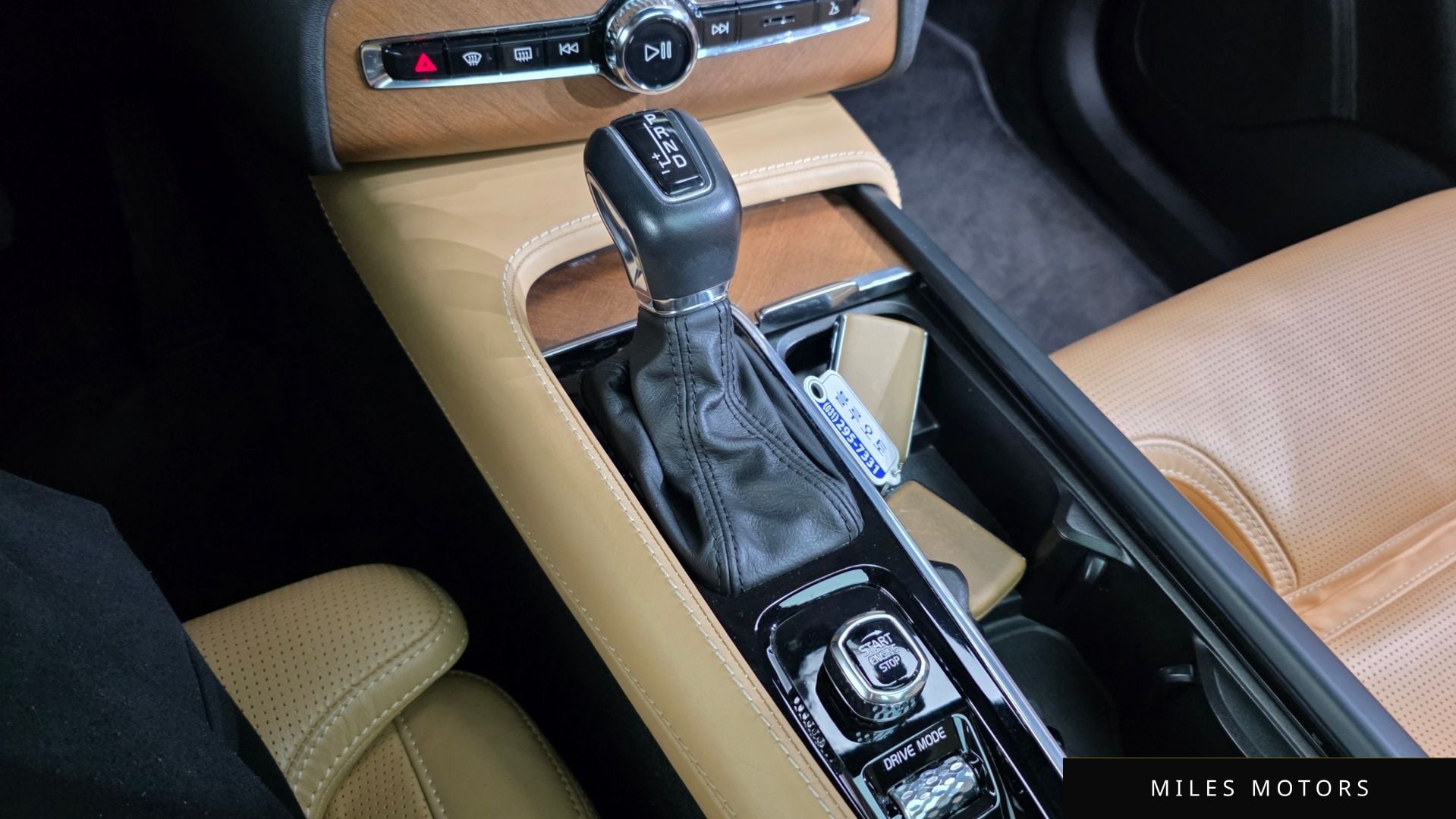 Volvo XC90 2019 — миниатюра 12