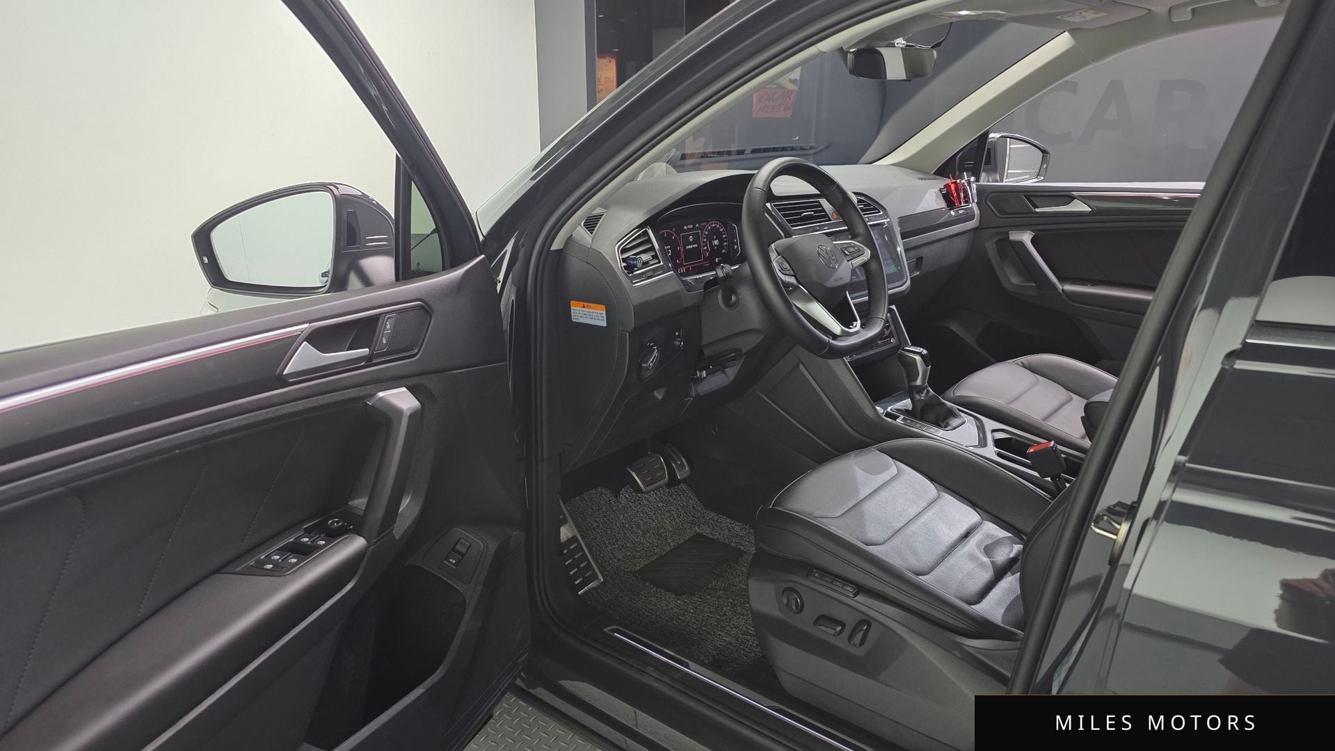 Volkswagen Tiguan 2021 — миниатюра 10