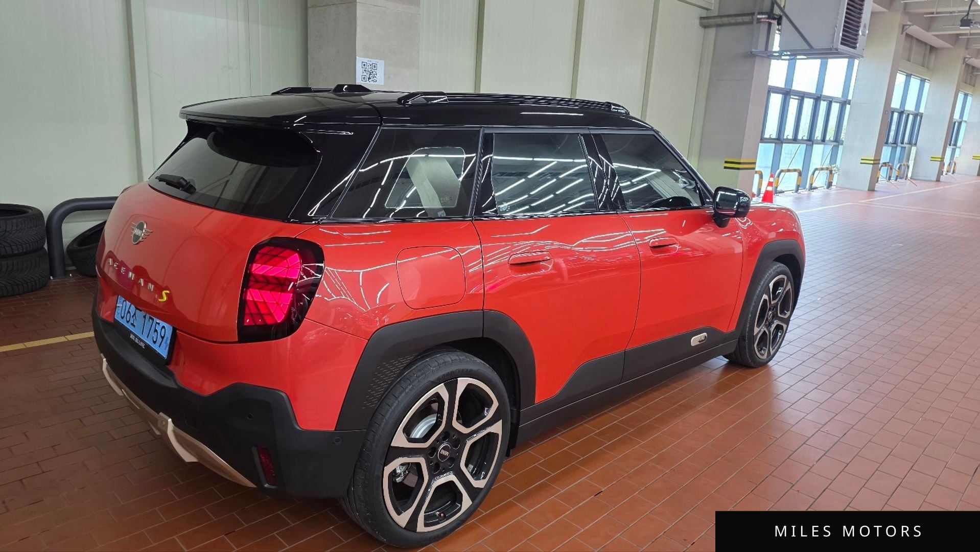MINI Aceman 2025 — миниатюра 5