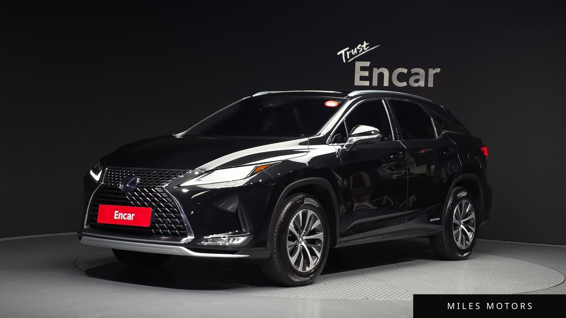 Лексус RX450h 2020 — фото 1 из 12