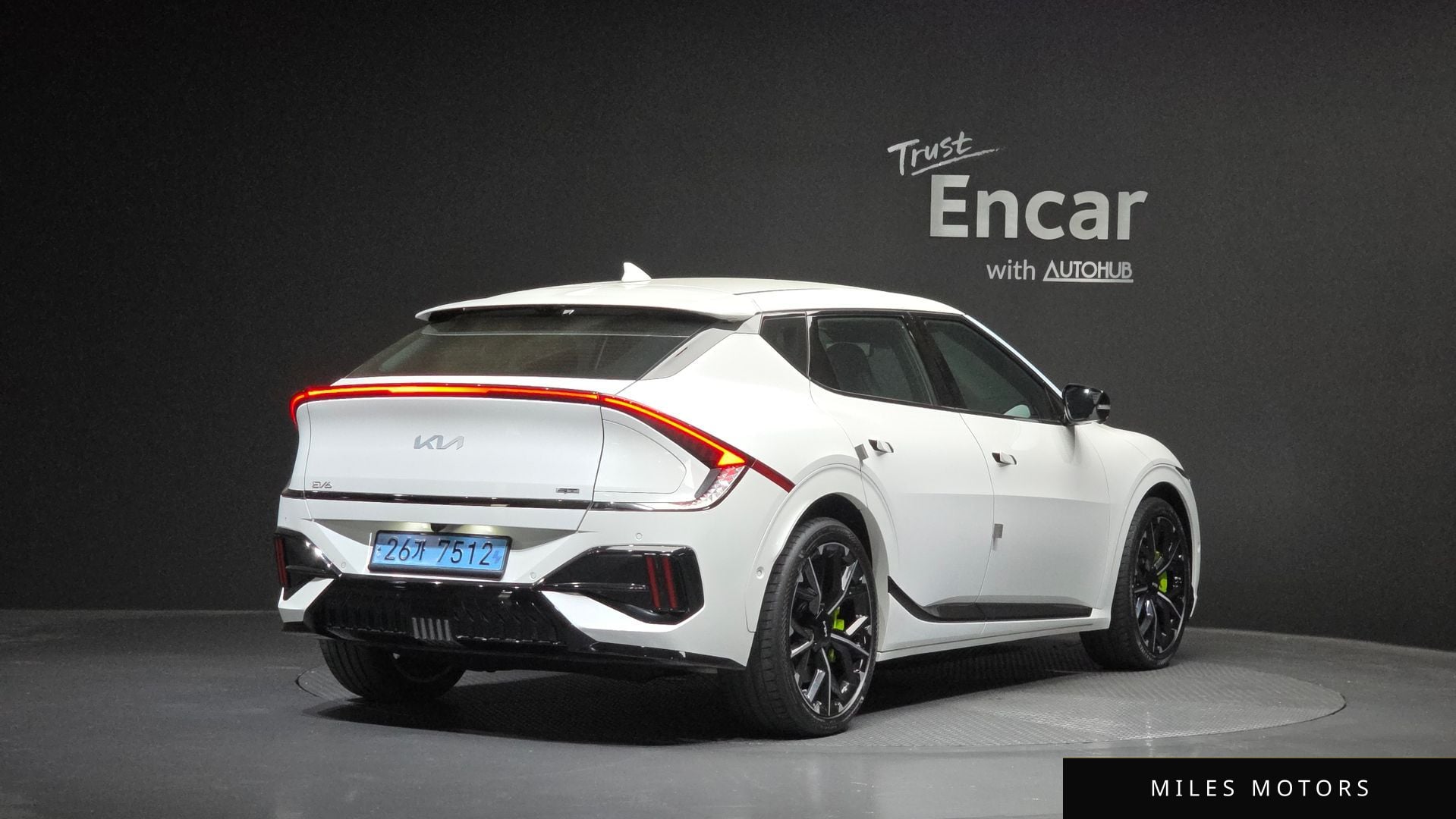 Kia EV6 2025 — миниатюра 2