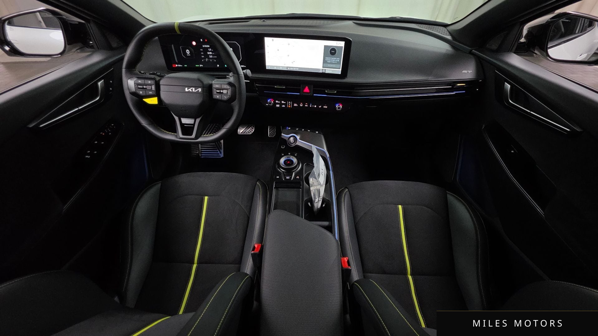 Kia EV6 2025 — миниатюра 10