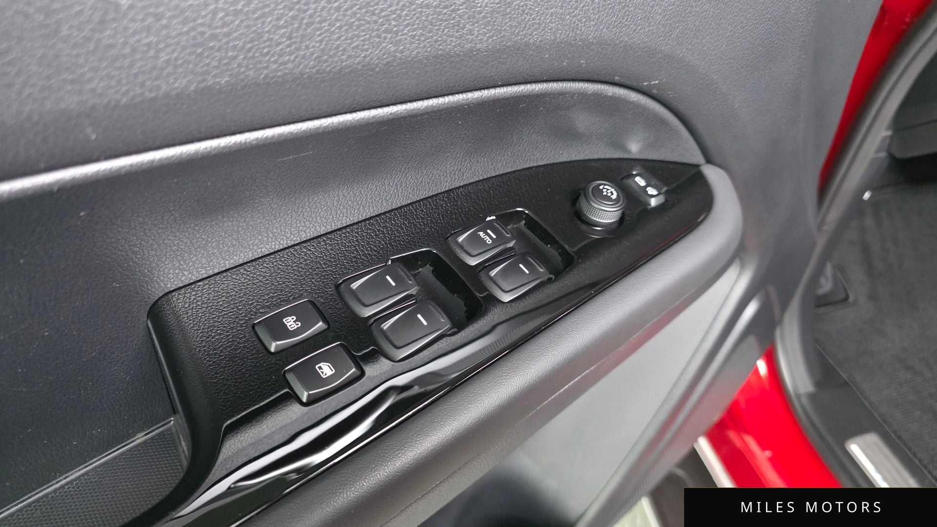 KG Mobility Rexton 2024 — миниатюра 12