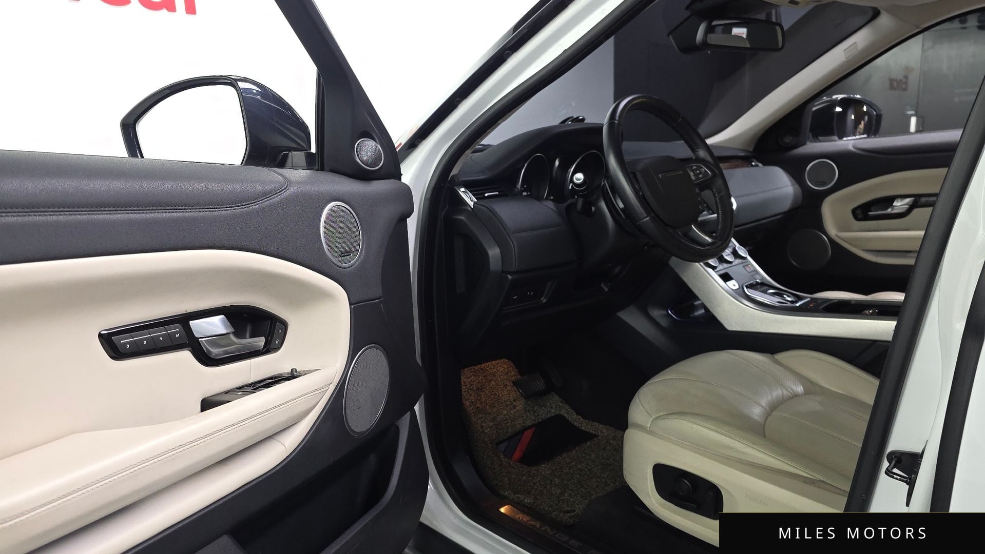 Land Rover Range Rover Evoque 2016 — миниатюра 10