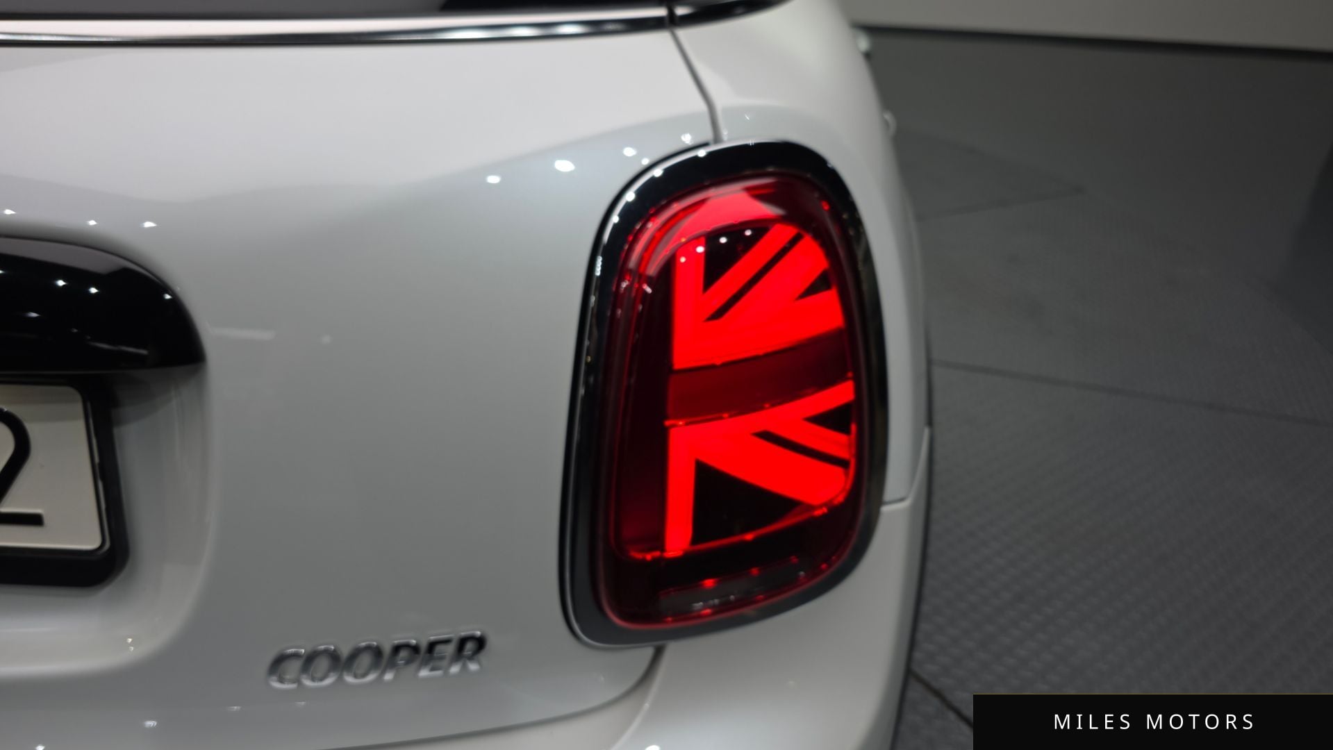 MINI Cooper 2023 — миниатюра 9
