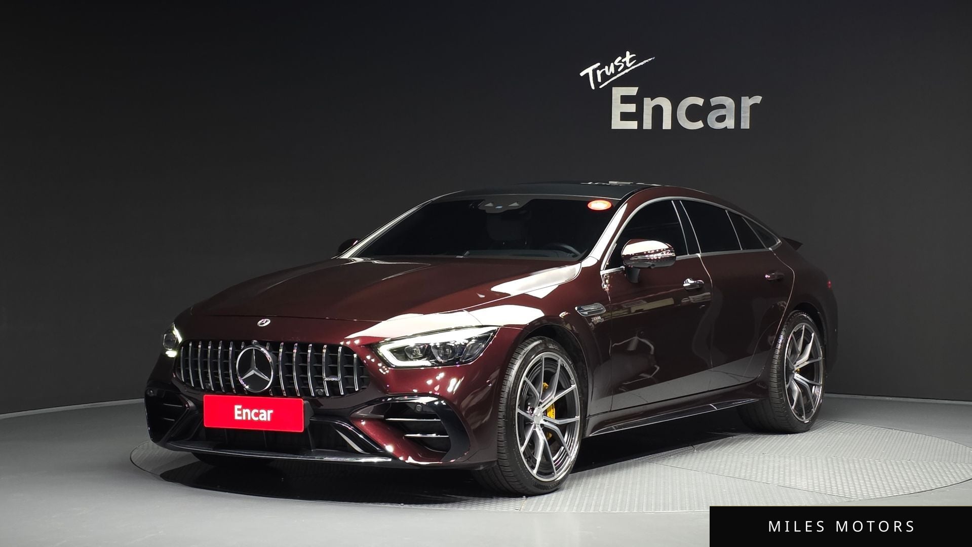 Mercedes-Benz AMG GT 2022 — фото 1 из 12