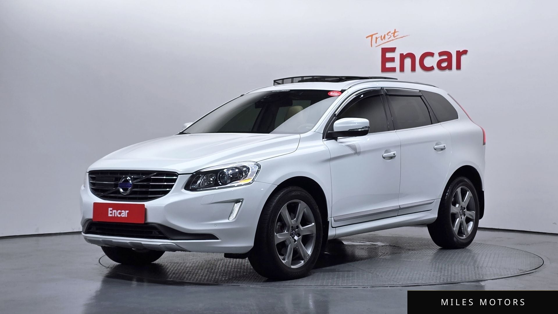 Volvo XC60 2014 — фото 1 из 12
