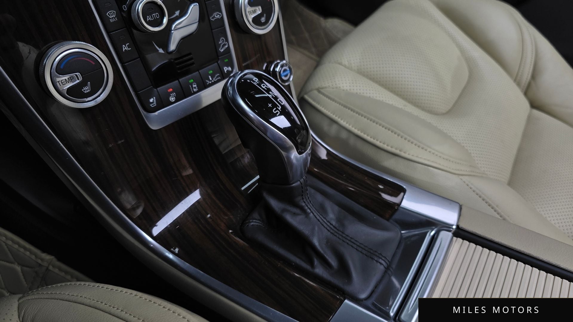 Volvo XC60 2014 — миниатюра 9