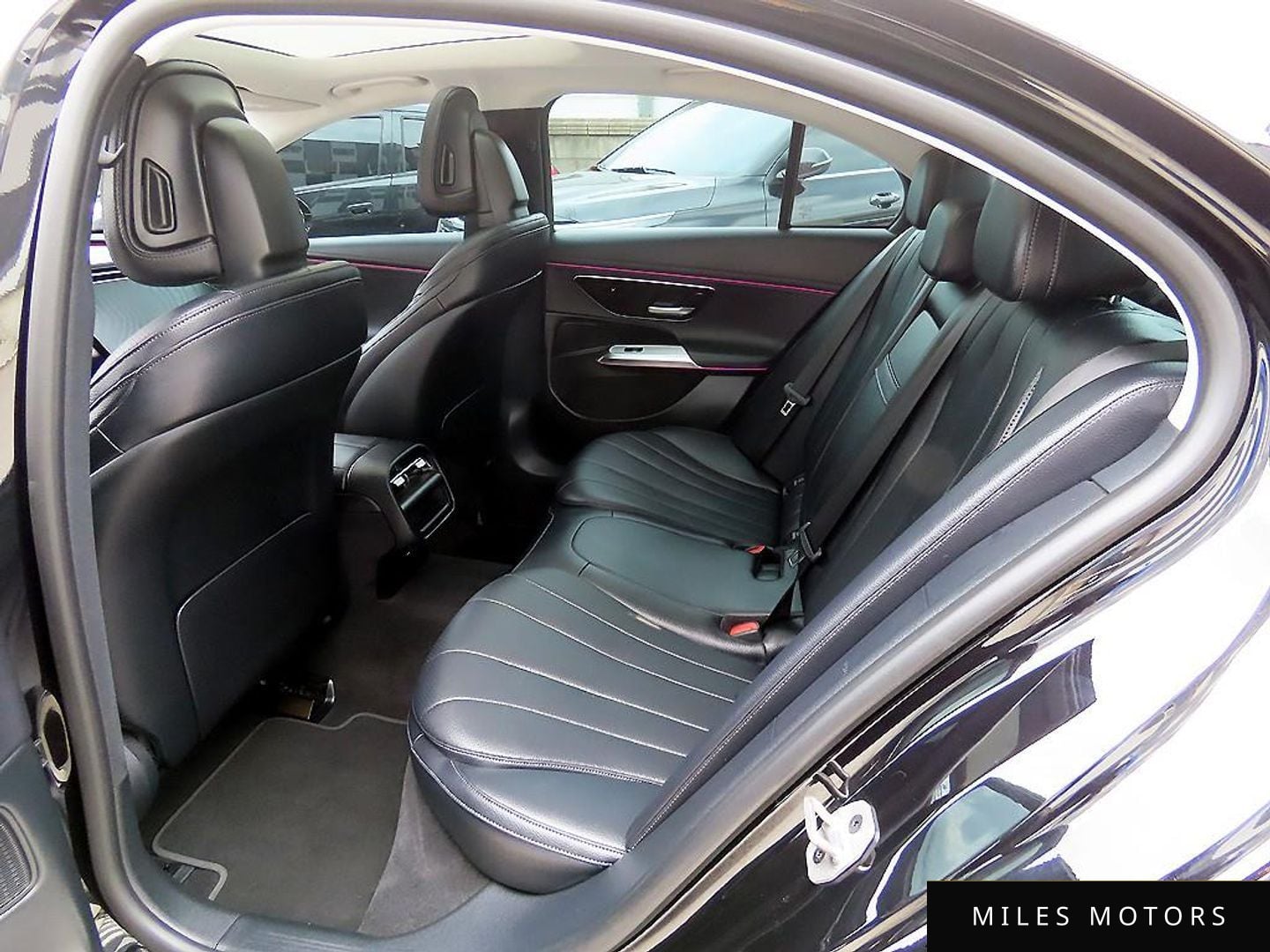 Mercedes-Benz E-Class W213 2024 — миниатюра 6