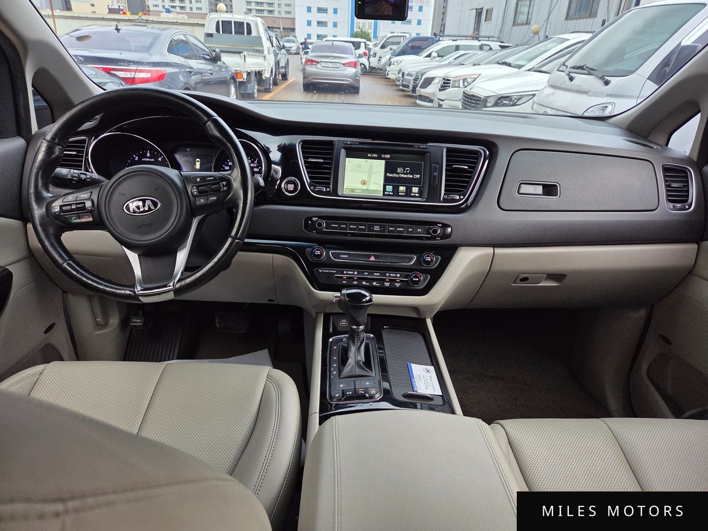 Kia Canival 2016 — миниатюра 6