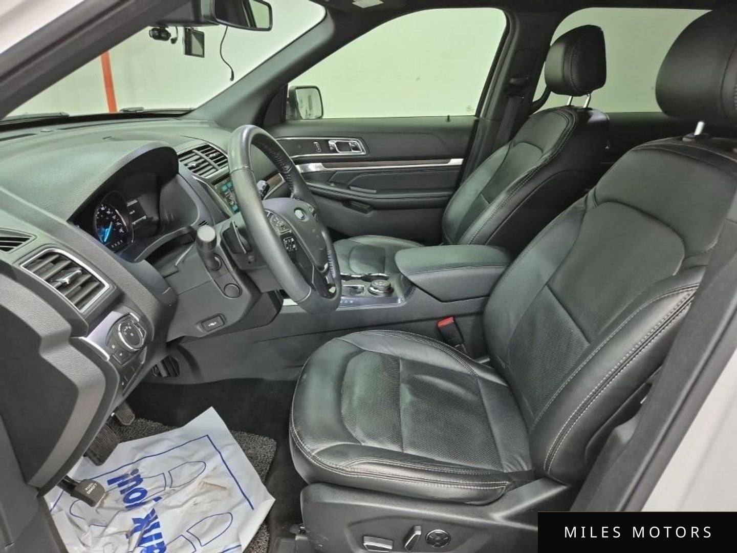 Ford Explorer 2017 — миниатюра 11
