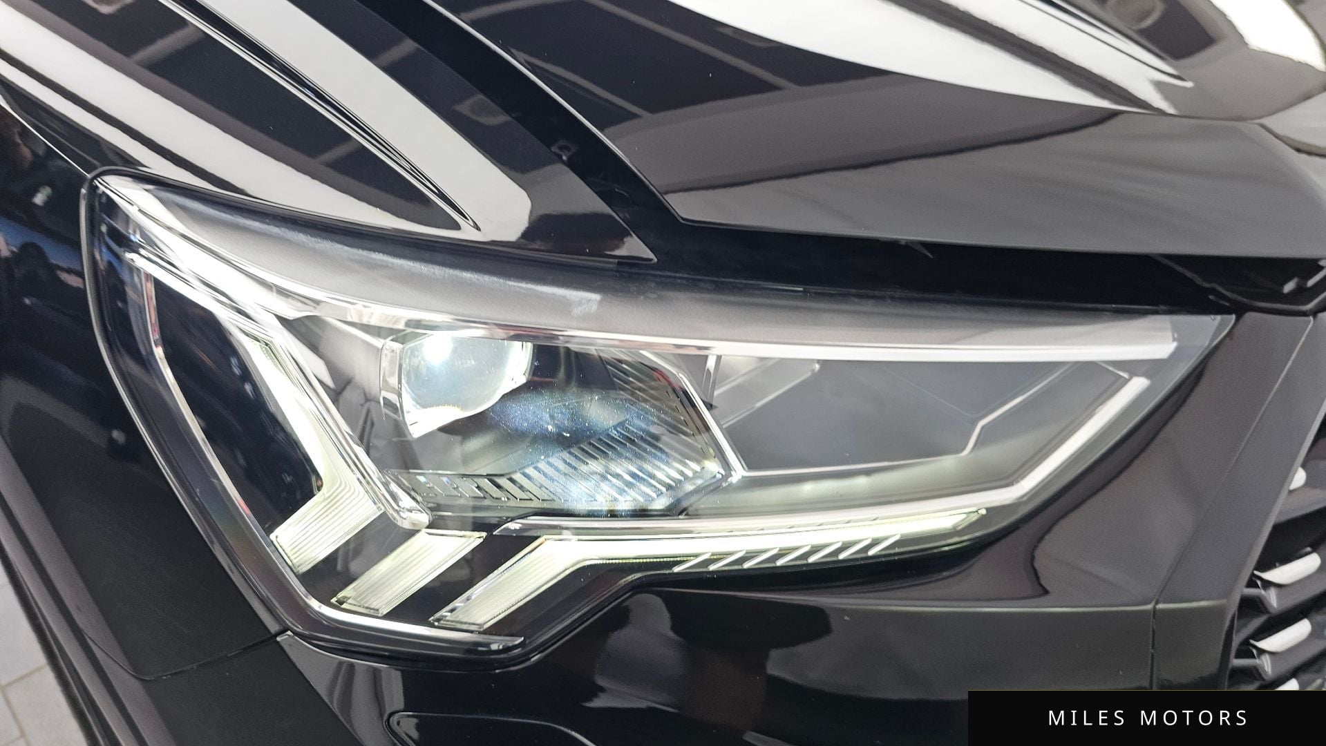 Audi Q3 (F3) 2023 — миниатюра 8