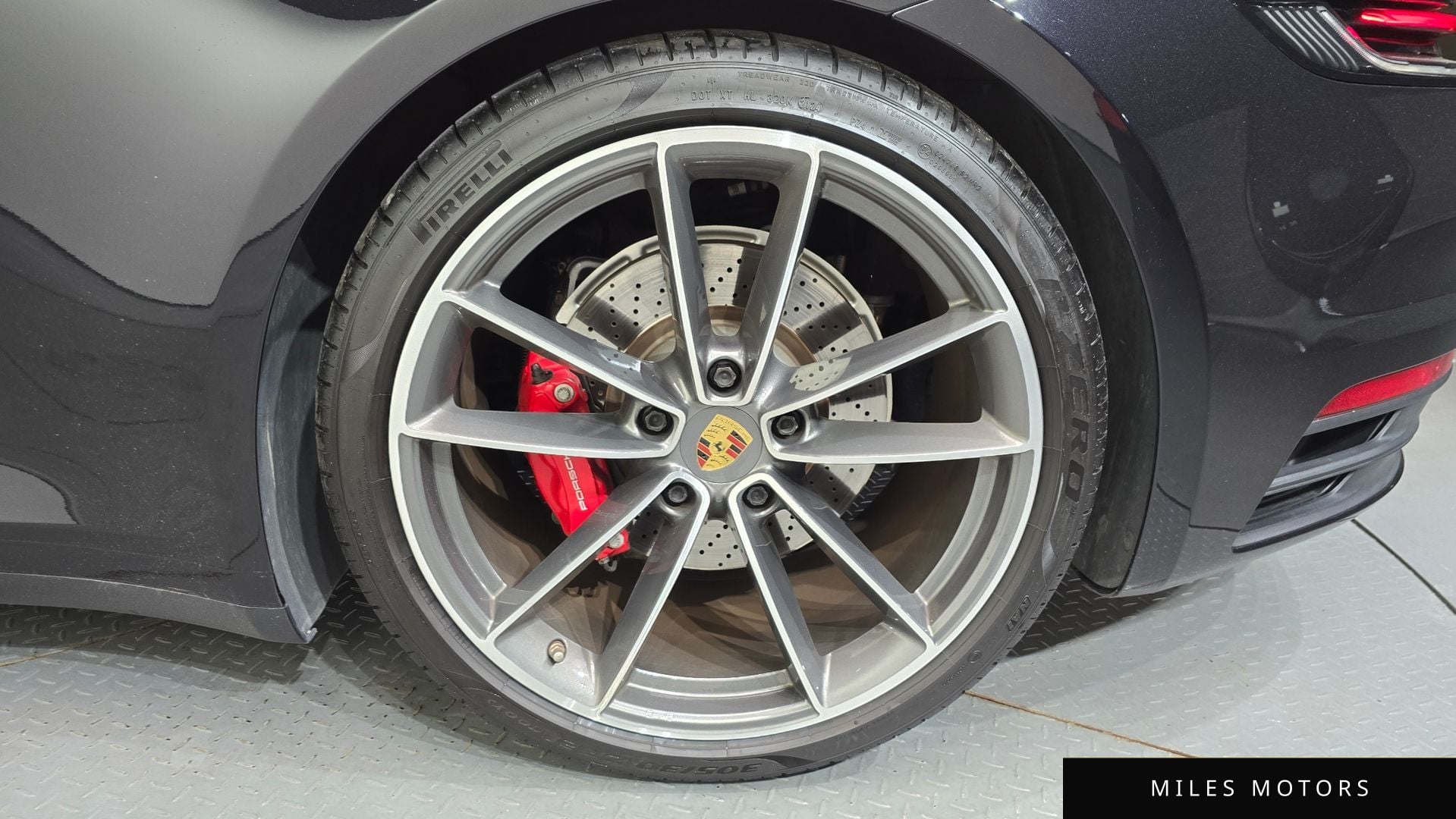 Porsche 911 (992) 2021 — миниатюра 7