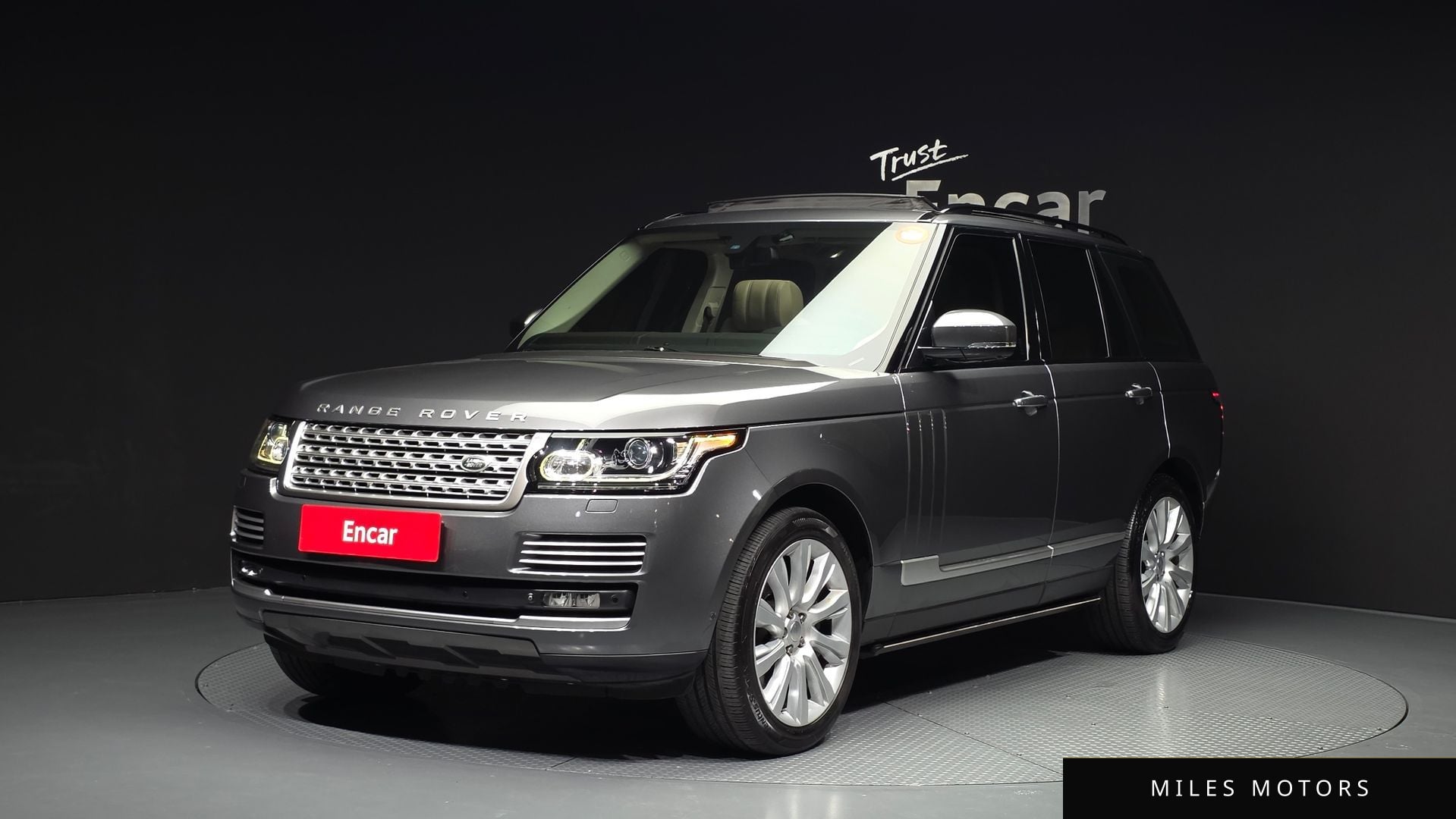 Land Rover Range Rover 2014 — фото 1 из 12