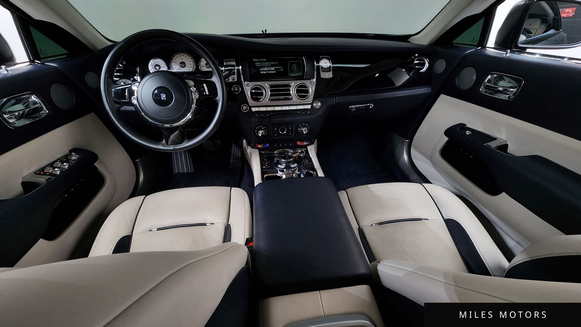 Rolls-Royce Wraith 2017 — миниатюра 7