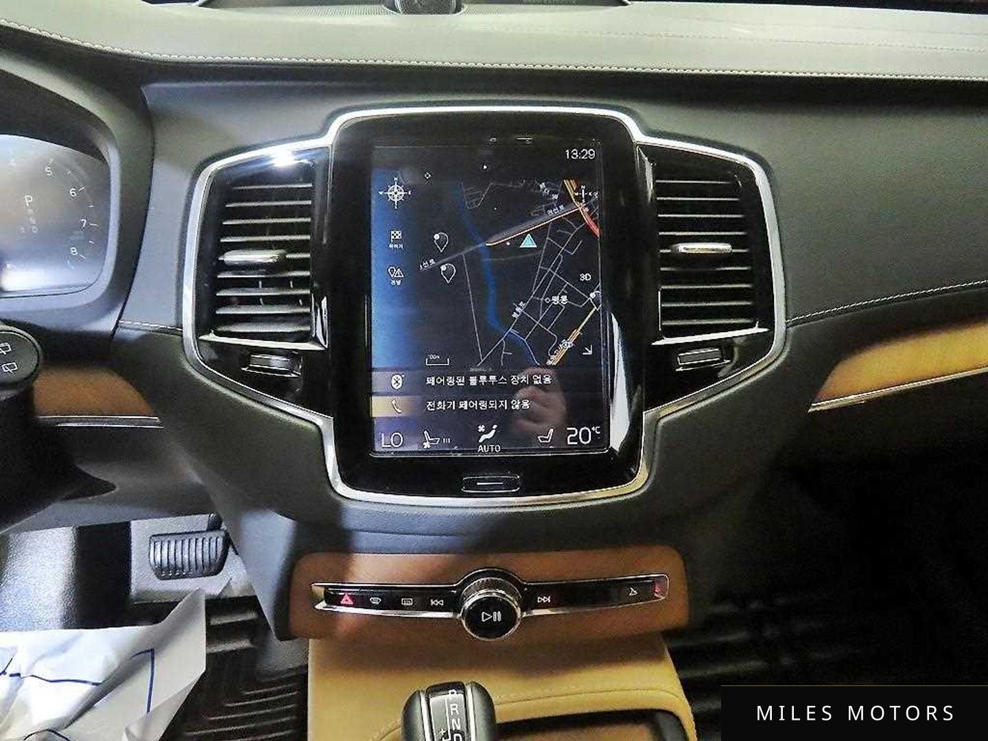 Volvo XC90 2019 — миниатюра 11