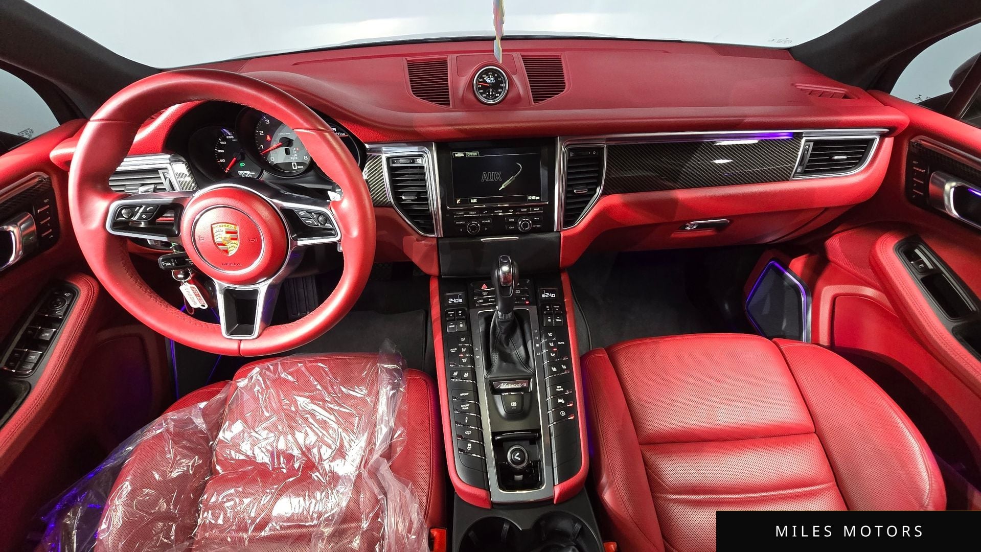 Porsche Macan 2015 — миниатюра 7