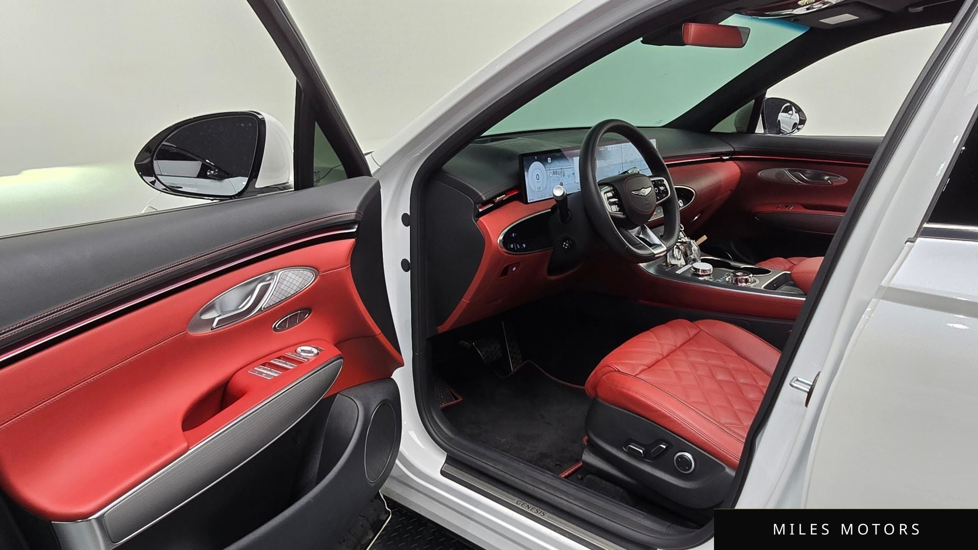 Genesis GV70 2025 — миниатюра 10