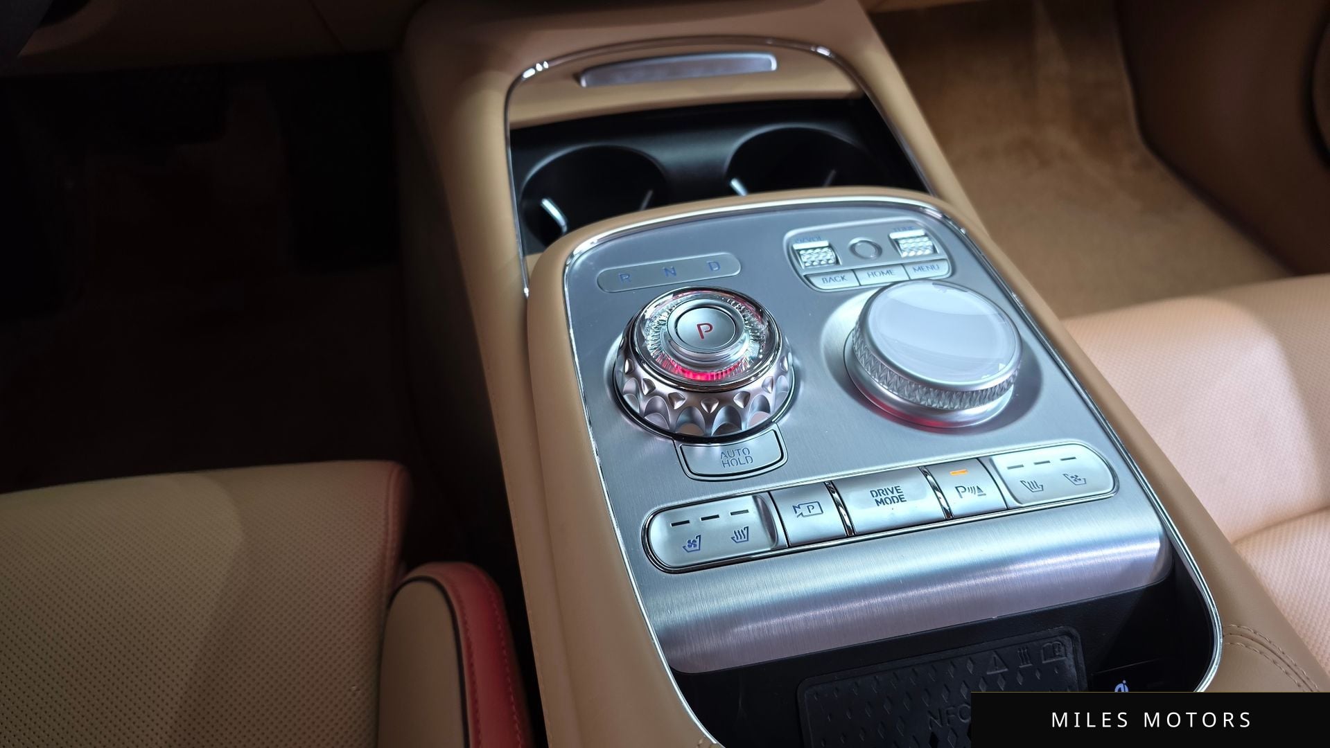 Genesis G90 (RS4) 2023 — миниатюра 12