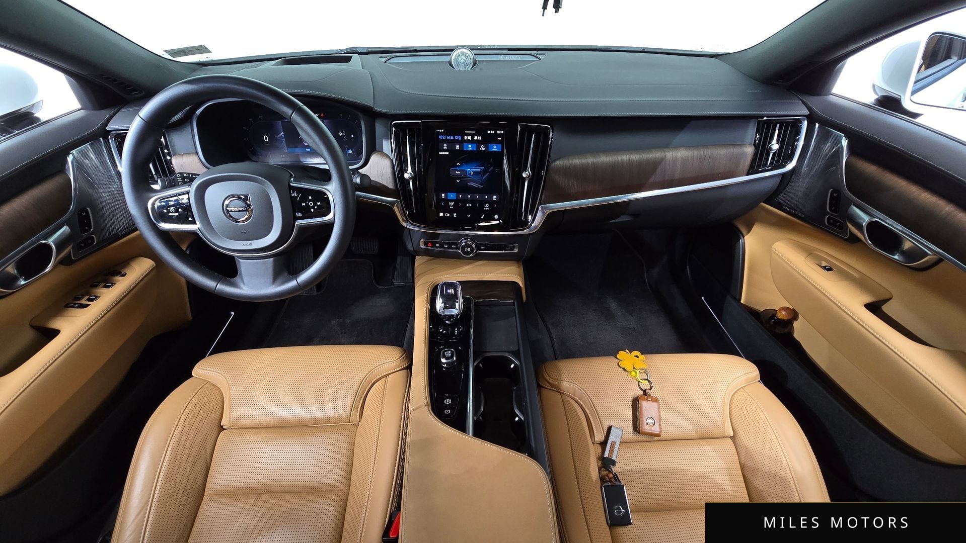 Volvo S90 2023 — миниатюра 10